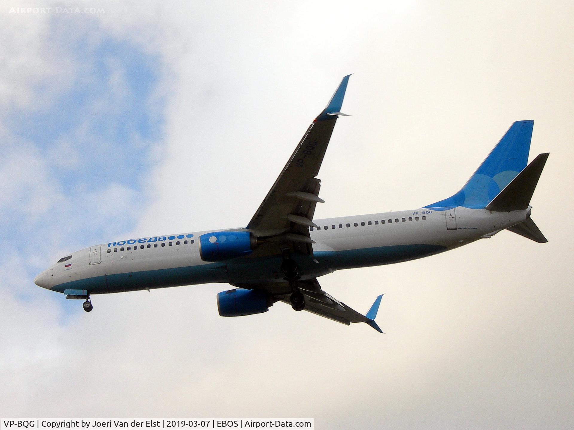 VP-BQG, 2018 Boeing 737-8MC C/N 64865, Moments before touchdown rwy26