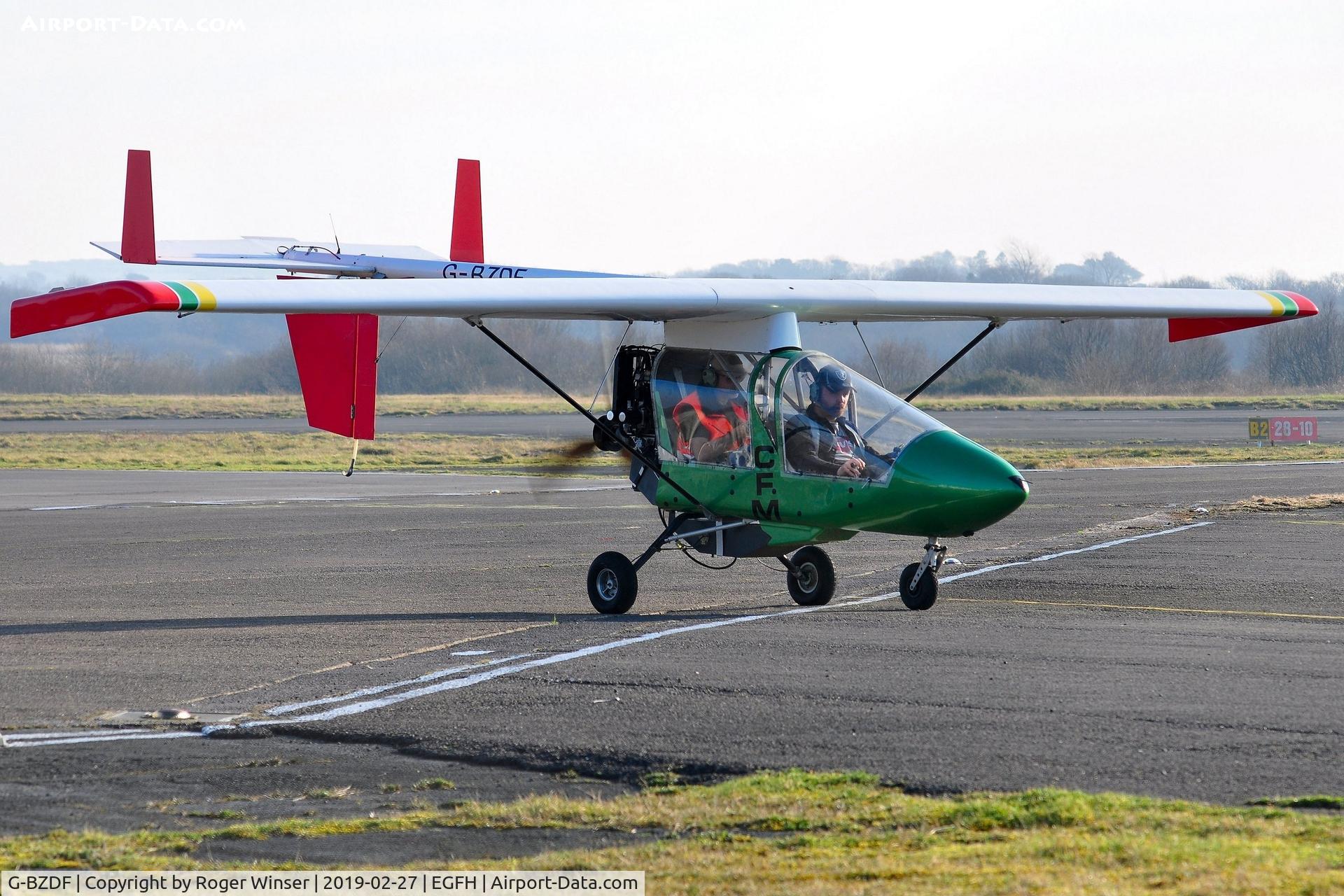G-BZDF, 2000 CFM Streak Shadow SA C/N PFA 206-12609, Visiting Streak Shadow.