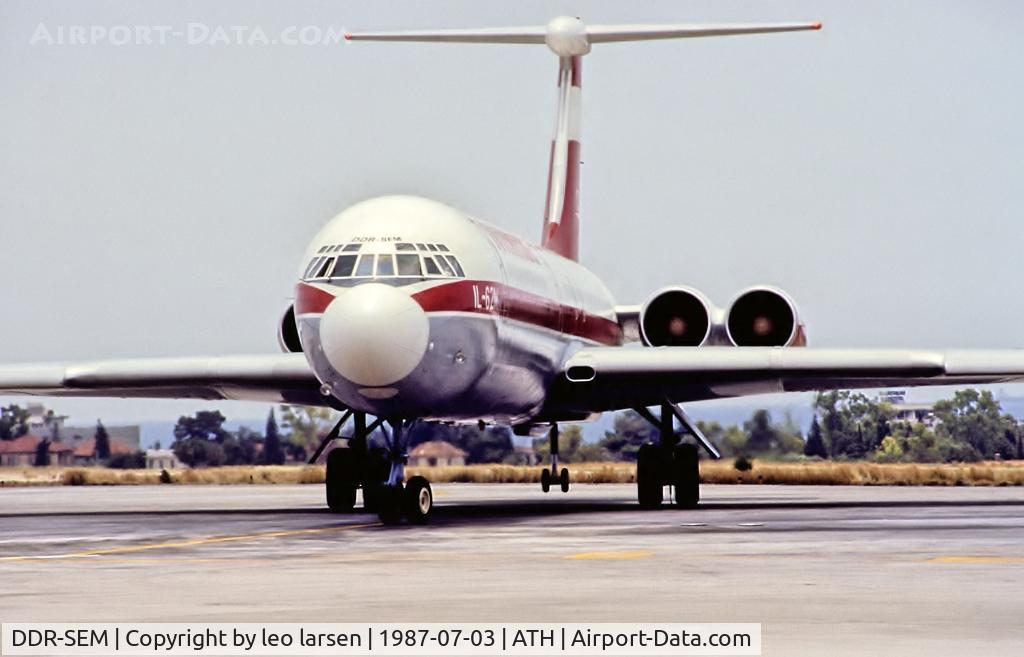 DDR-SEM, 1981 Ilyushin Il-62M C/N 4140536, Athens 3.7.1987