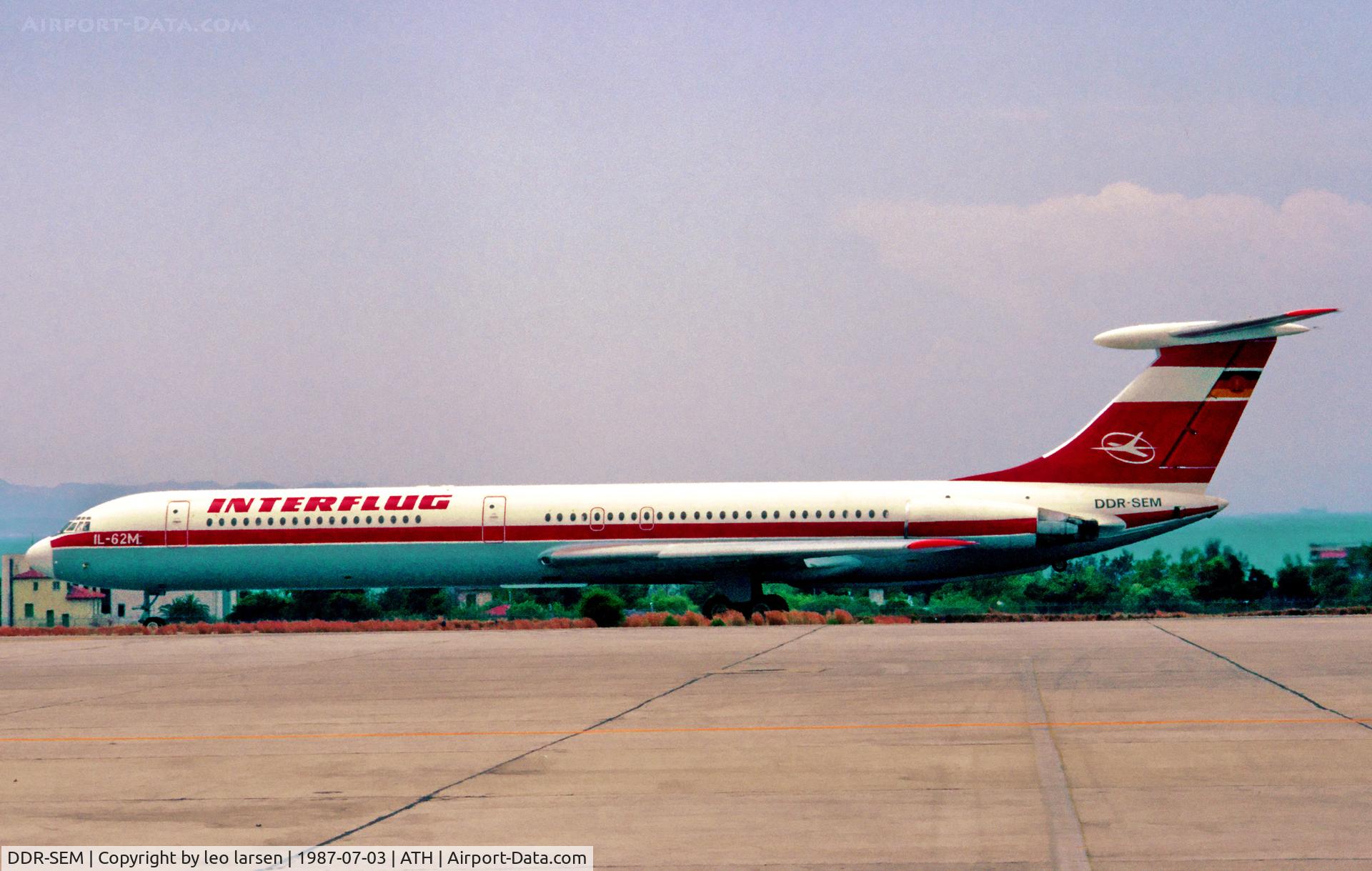 DDR-SEM, 1981 Ilyushin Il-62M C/N 4140536, Athens 3.7.1987