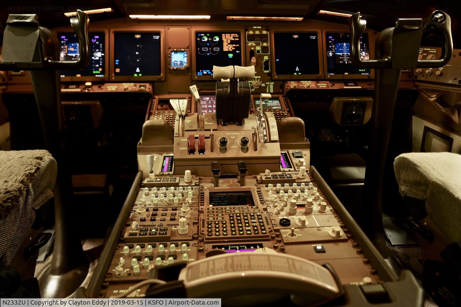 N2332U, 2016 Boeing 777-322/ER C/N 62643, SFO 2019.