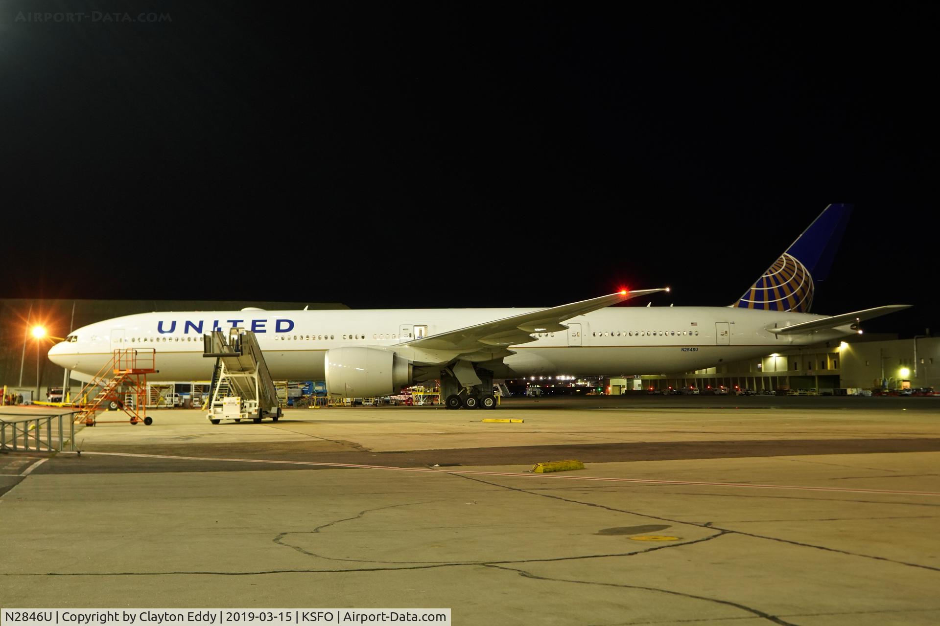 N2846U, 2018 Boeing 777-300/ER C/N 64990, SFO 2019.