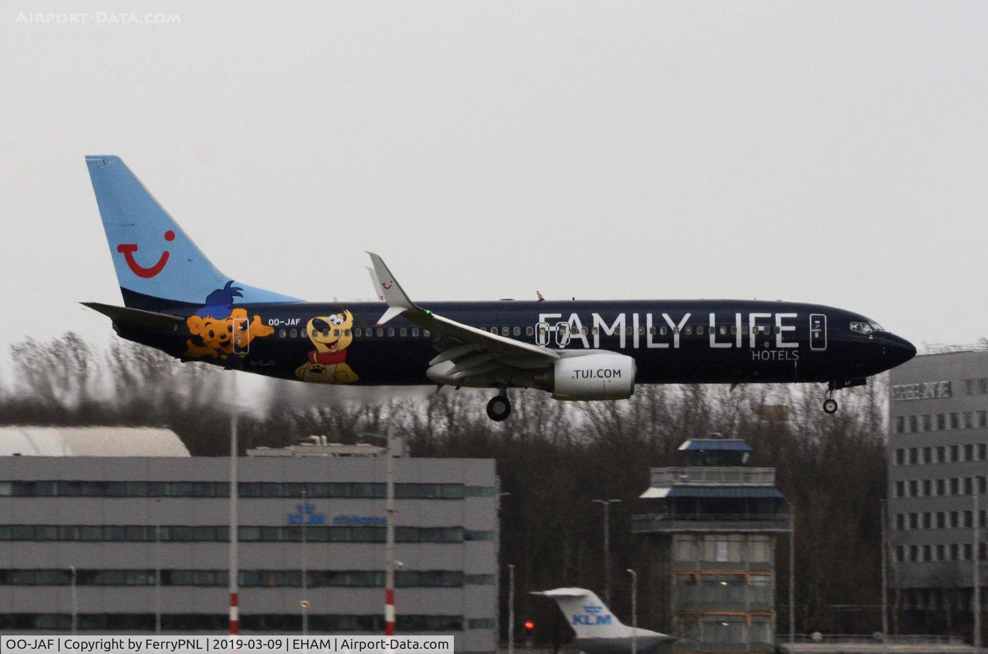 OO-JAF, 2007 Boeing 737-8K5 C/N 35133, TUI B738 landing