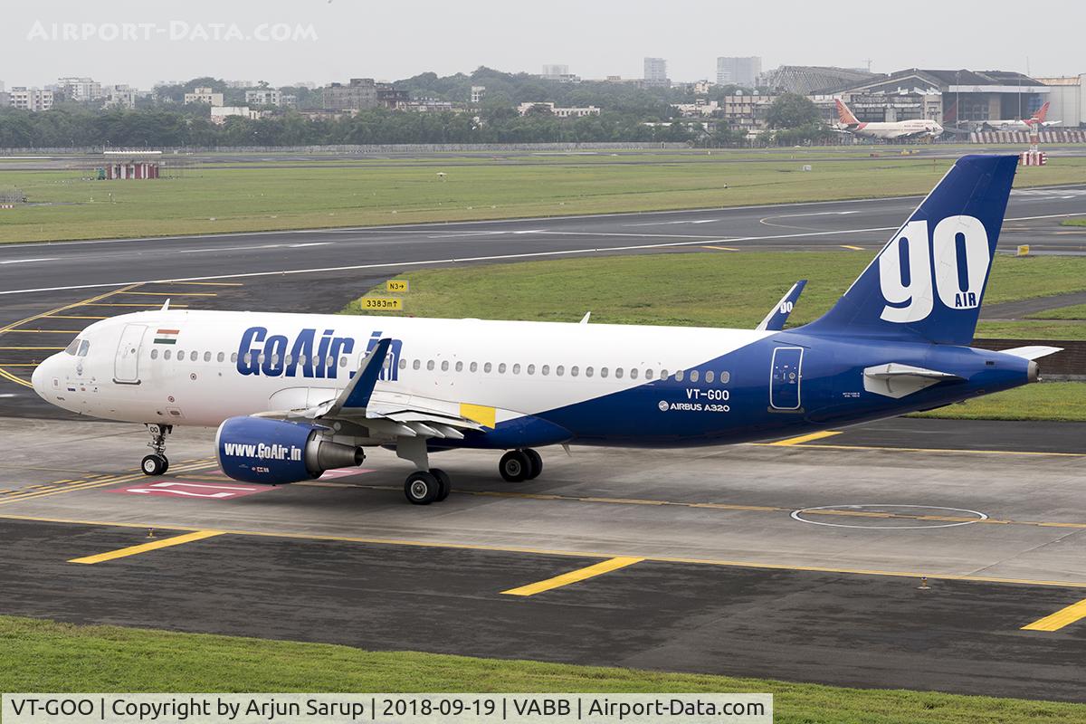 VT-GOO, 2013 Airbus A320-214 C/N 5811, Taxiing out for departure.