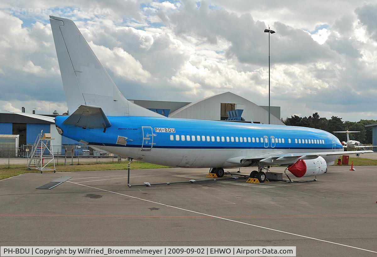 PH-BDU, 1990 Boeing 737-406 C/N 24857, Stored at WOE