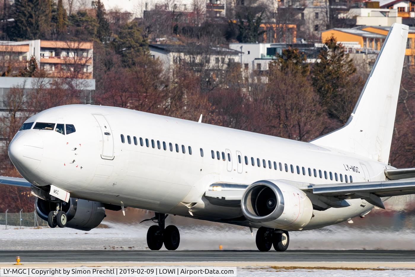 LY-MGC, 1991 Boeing 737-4Y0 C/N 24904, LY-MGC @ Innsbruck Airport