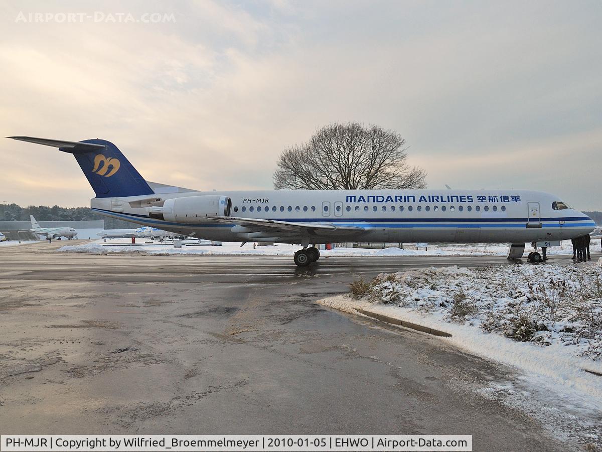 PH-MJR, 1995 Fokker 100 (F-28-0100) C/N 11500, Ready for Ferry Flight to Amsterdam for painting at QAPS