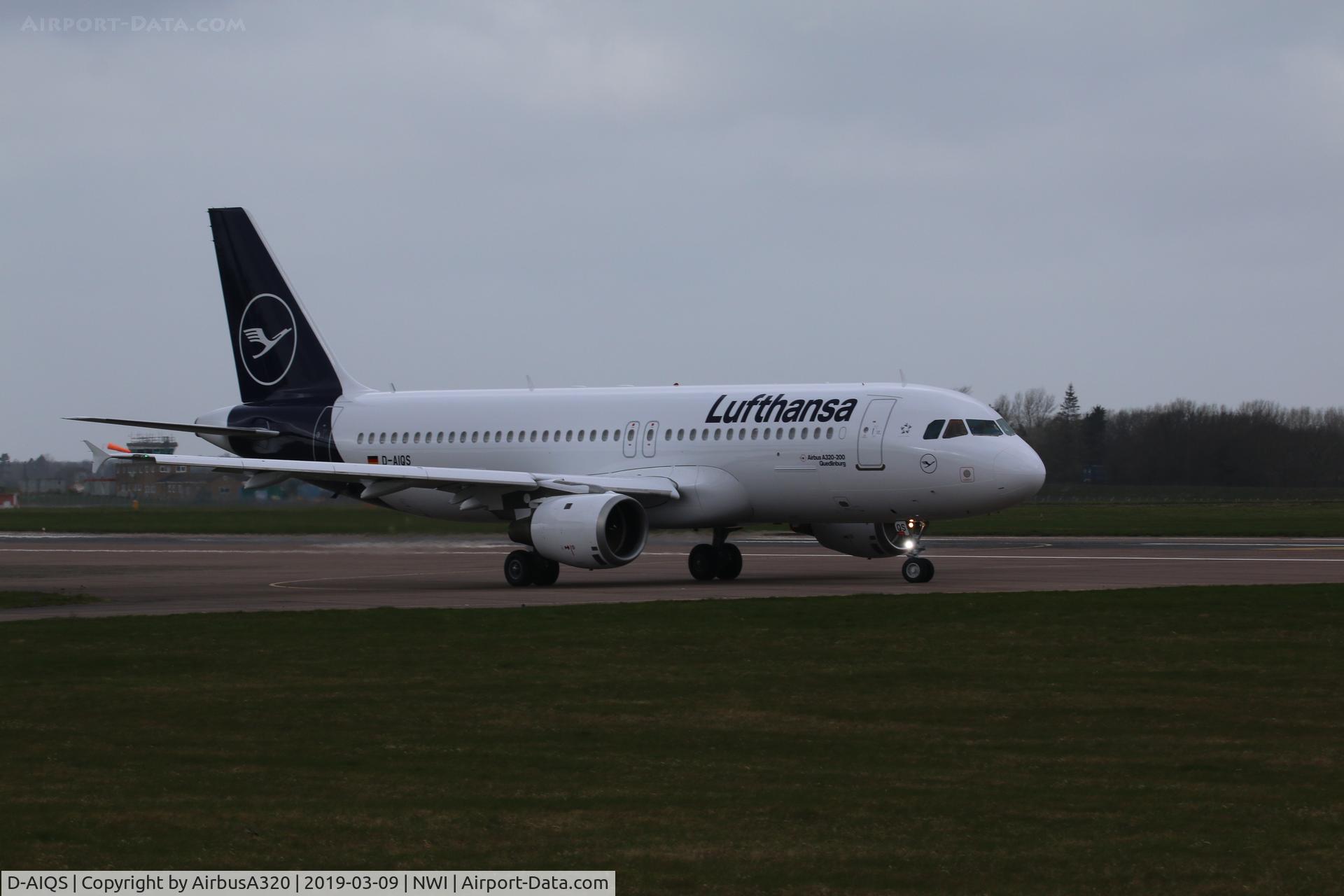 D-AIQS, 1993 Airbus A320-211 C/N 401, Departing Norwich after a repaint into the new Lufthansa livery