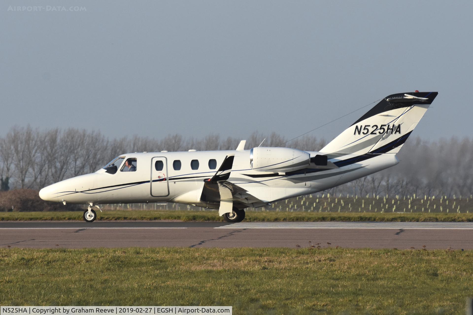 N525HA, 1994 Cessna 525 CitationJet CJ1 C/N 525-0081, Departing from Norwich.