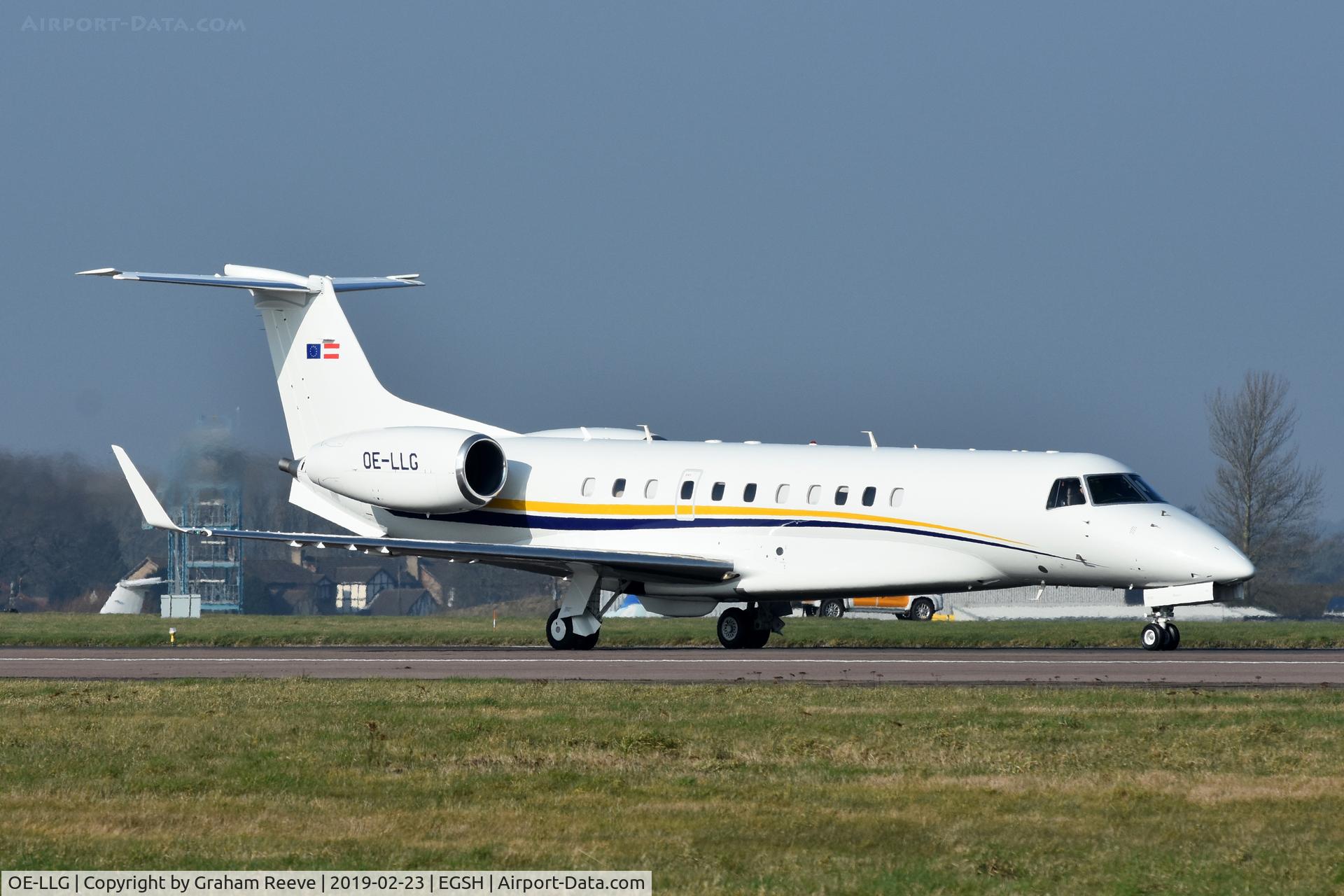 OE-LLG, 2004 Embraer EMB-135BJ Legacy 600 C/N 14500841, Departing from Norwich.