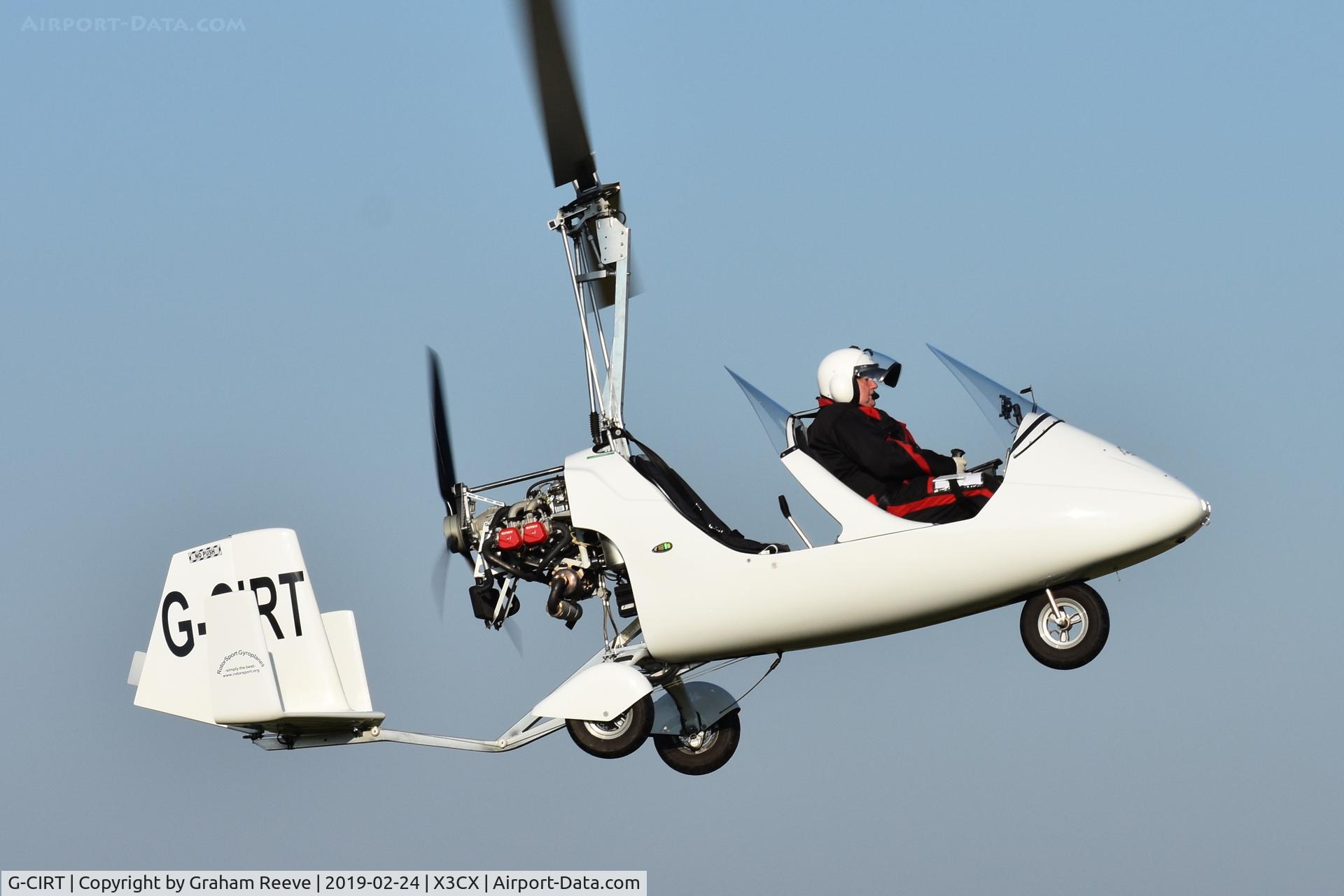 G-CIRT, 2015 RotorSport UK MTOsport C/N RSUK/MTOS/059, Departing from Northrepps.