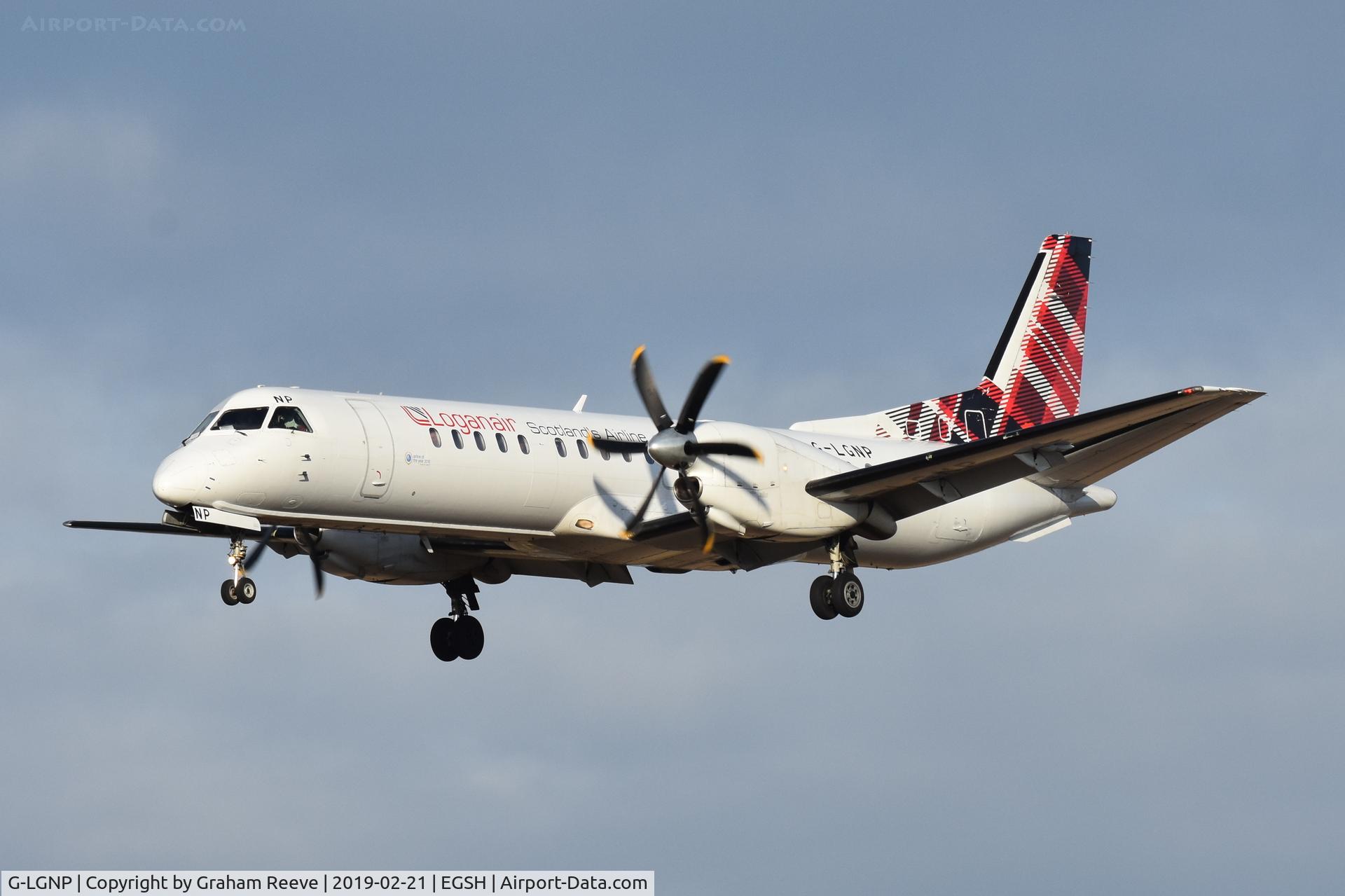 G-LGNP, 1995 Saab 2000 C/N 2000-018, Landing at Norwich.