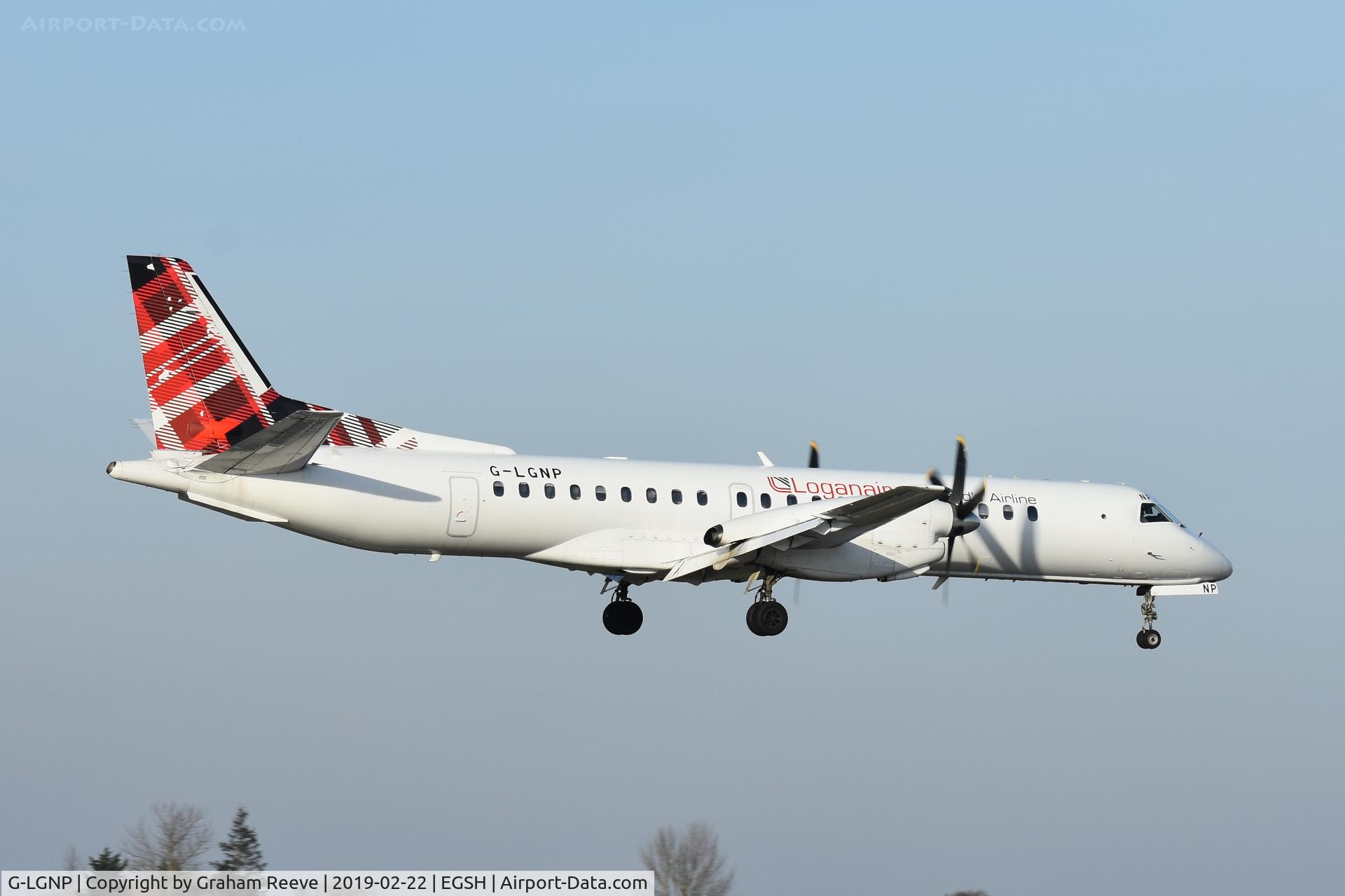 G-LGNP, 1995 Saab 2000 C/N 2000-018, Landing at Norwich.