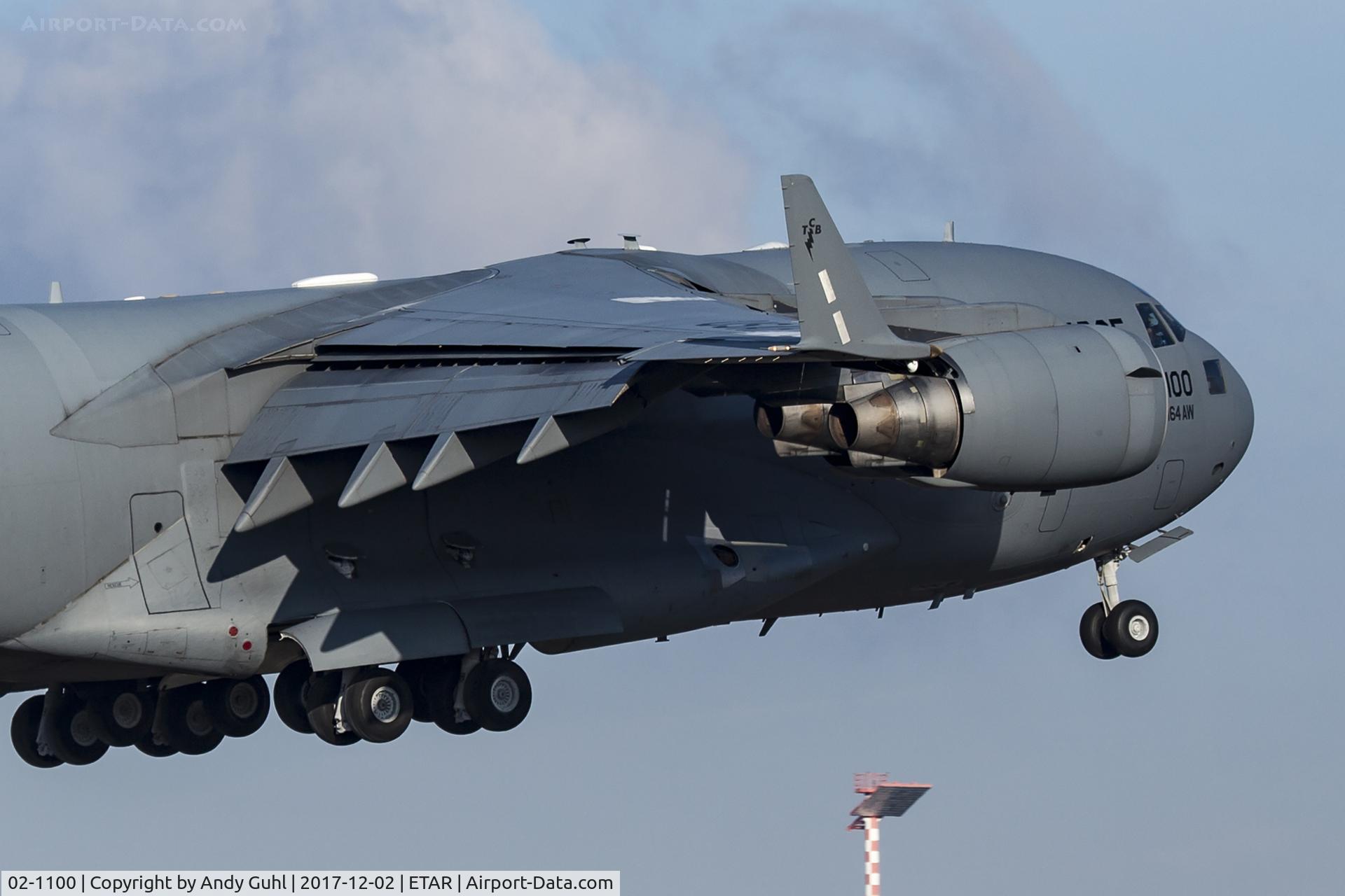 02-1100, 2002 Boeing C-17A Globemaster III C/N P-100, TCB Inbound to ETAR