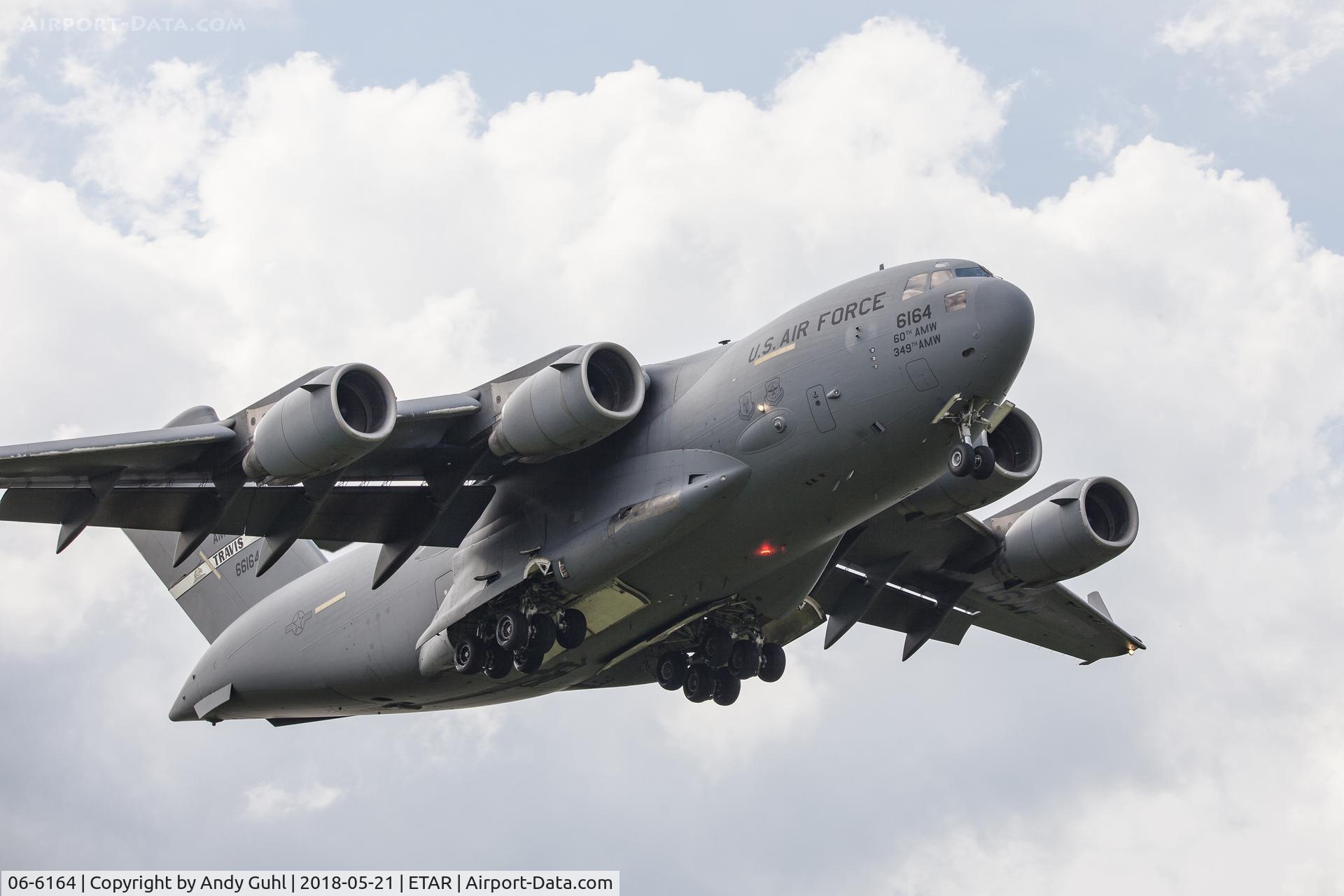 06-6164, 2006 Boeing C-17A Globemaster III C/N F-172, Close