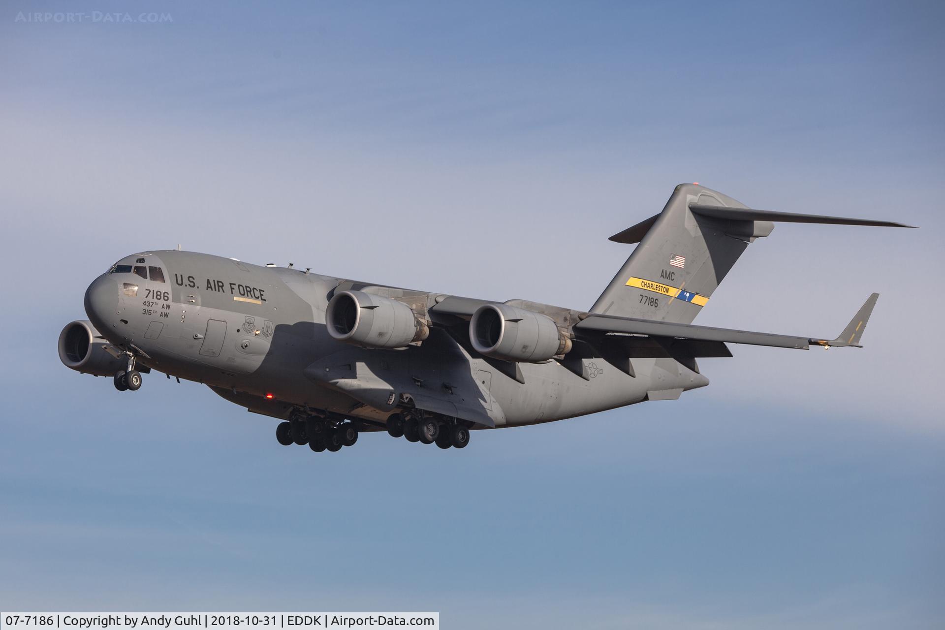 07-7186, 2007 Boeing C-17A Globemaster III C/N P-186, Team Charleston