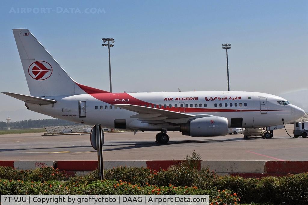 7T-VJU, 2002 Boeing 737-6D6 C/N 30211, Algiers airport