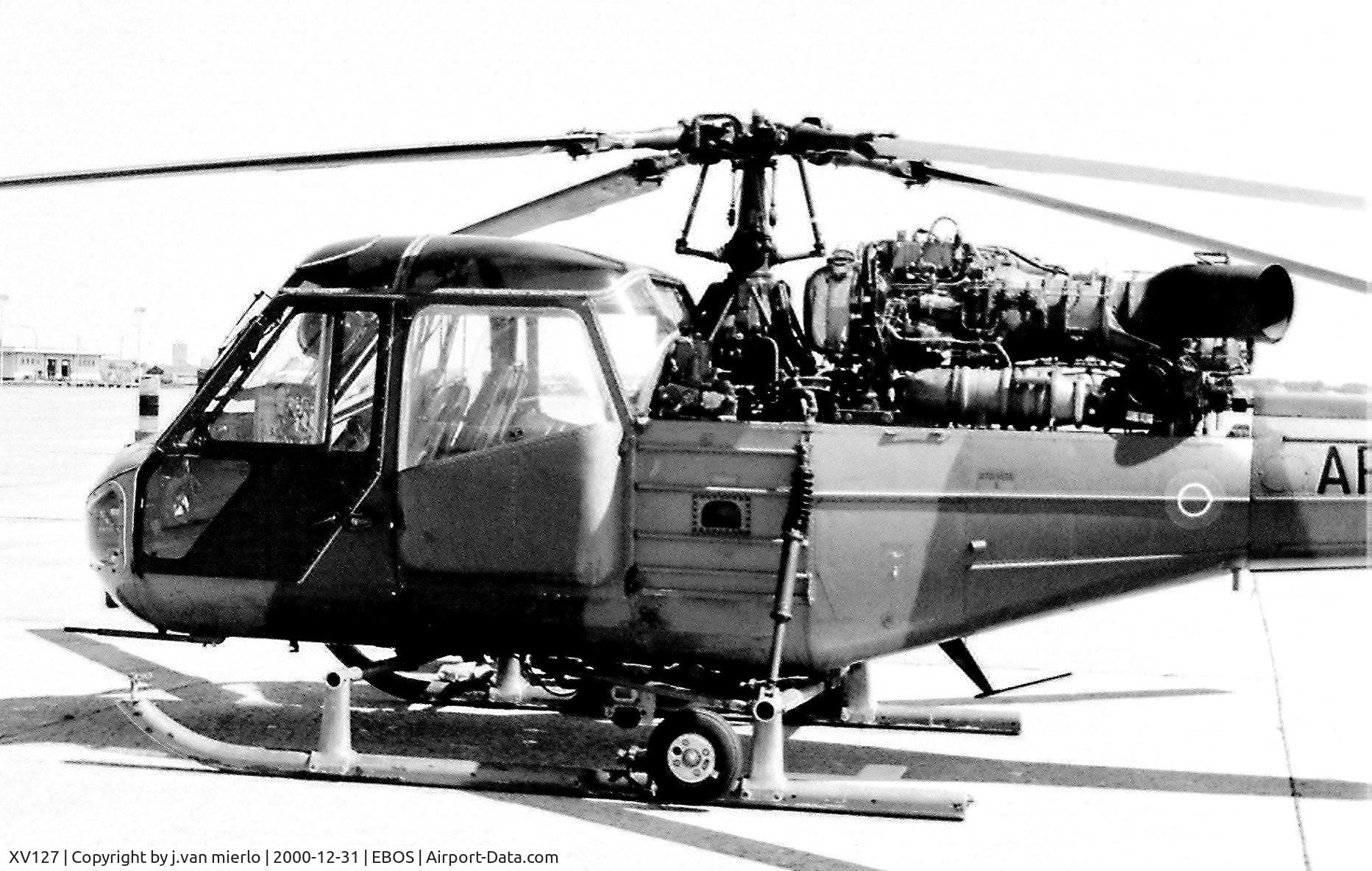 XV127, Westland Scout AH.1 C/N F9702, Refueling stop at Ostend, Belgium on its way home coming from Germany
