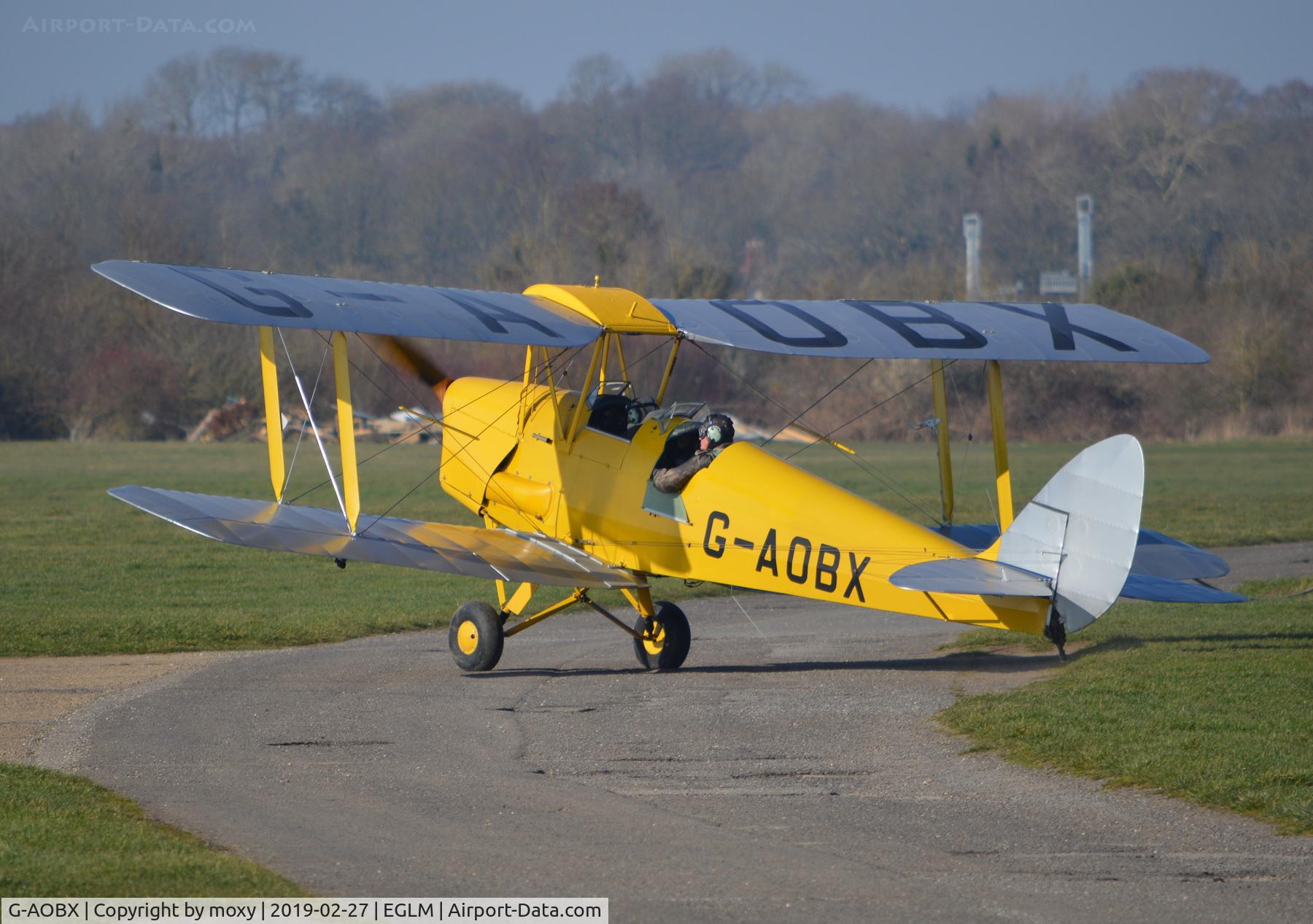 G-AOBX, 1940 De Havilland DH-82A Tiger Moth II C/N 83653, De Havilland DH-82A Tiger Moth at White Waltham.