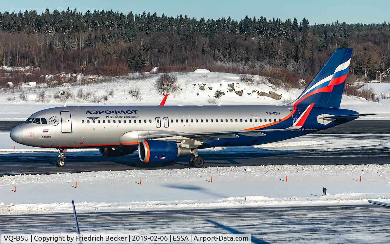 VQ-BSU, 2014 Airbus A320-214 C/N 6090, taxying to the gate