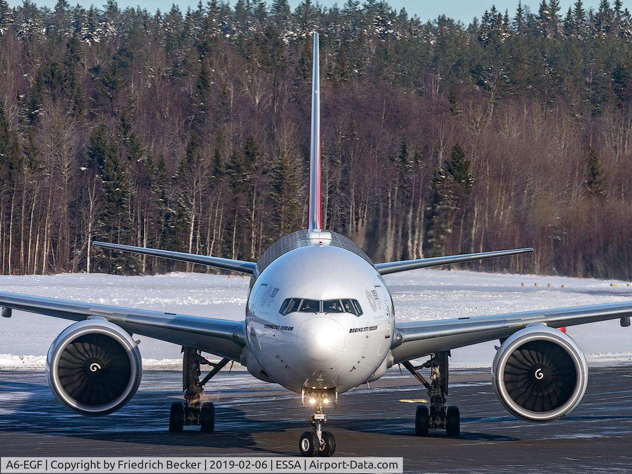 A6-EGF, 2011 Boeing 777-31H/ER C/N 38987, taxying to the gate