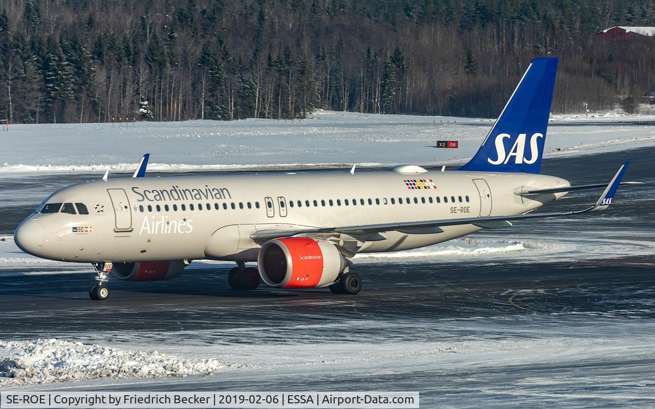 SE-ROE, 2017 Airbus A320-251N C/N 7791, taxying to the gate