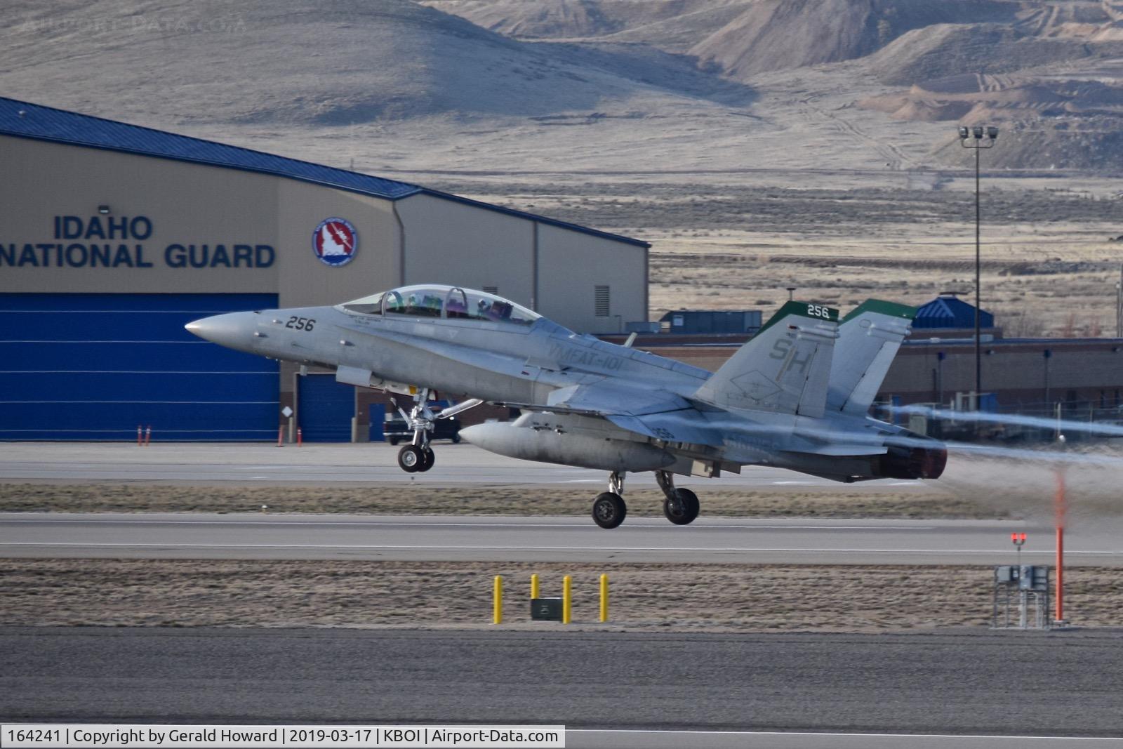 164241, 1991 McDonnell Douglas F/A-18D Hornet C/N 1004/D073, Take off from RWY 10L.  VMFAT-101 