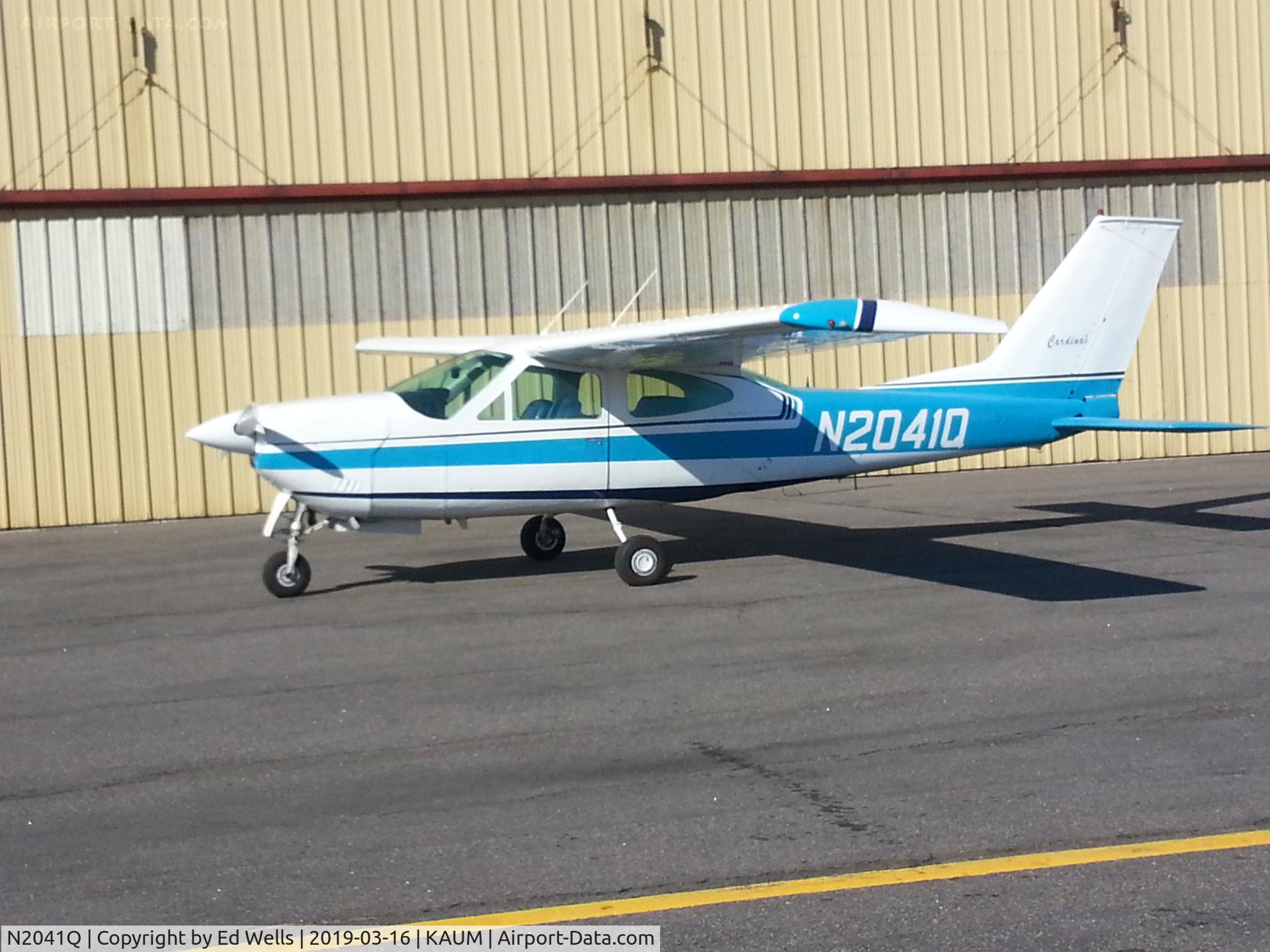 N2041Q, 1973 Cessna 177RG Cardinal C/N 177RG0441, On the ramp at KAUM.