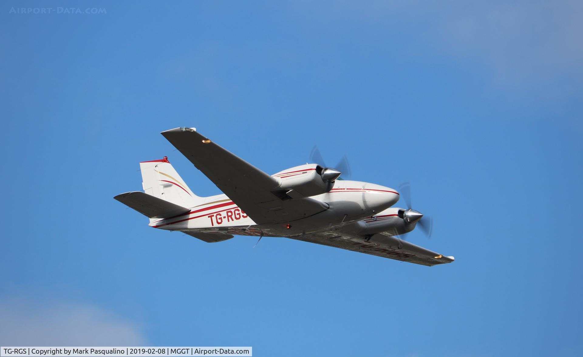 TG-RGS, 1977 Beech 95-B55 Baron C/N TC-2072, Beech B55
