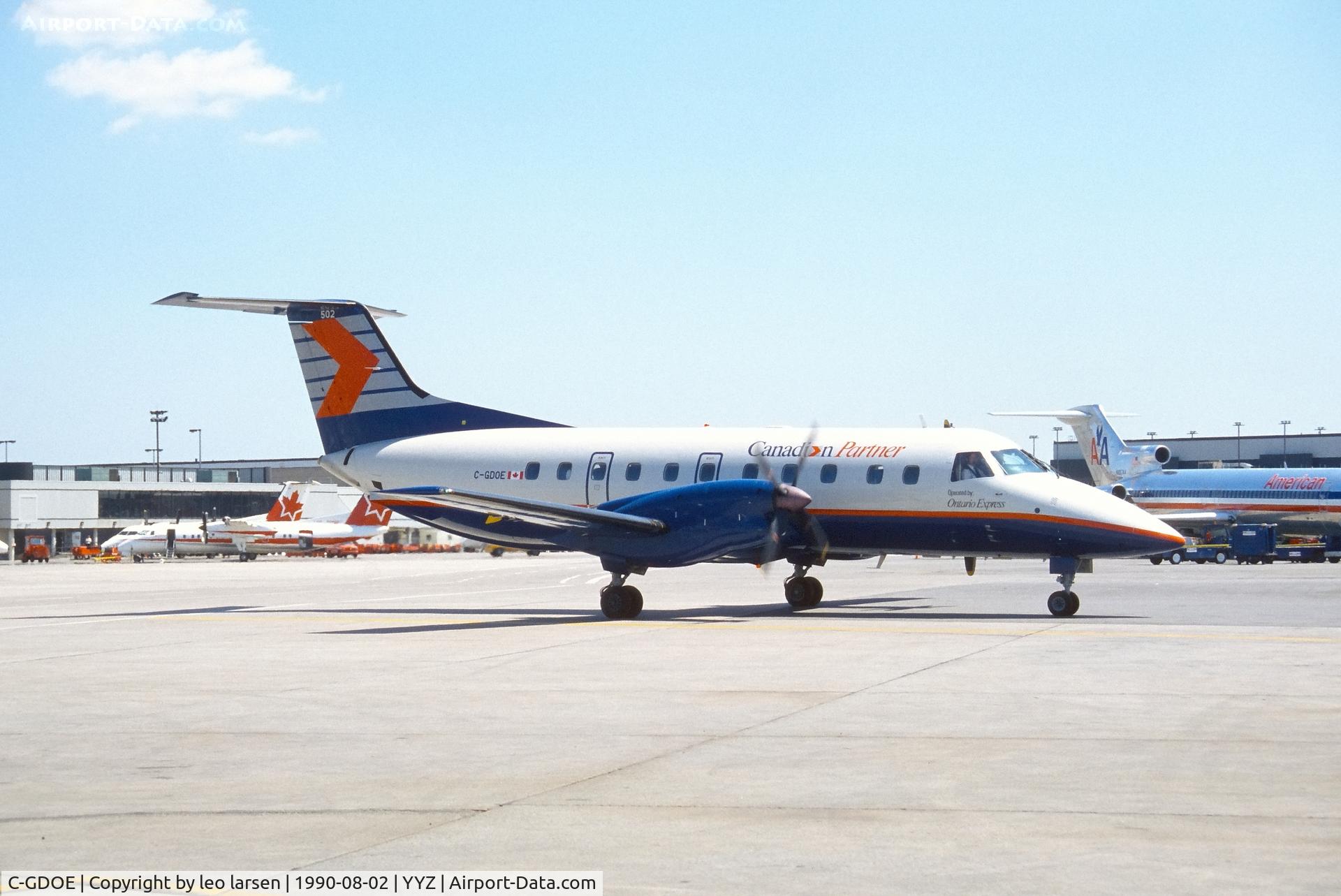 C-GDOE, 1990 Embraer EMB-120RT Brasilia C/N 120178, Toronto 2.8.1990