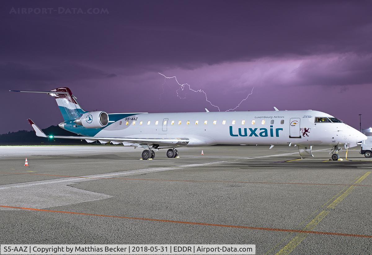 S5-AAZ, 2001 Canadair CRJ-700 (CL-600-2C10) Regional Jet C/N 10014, S5-AAZ
