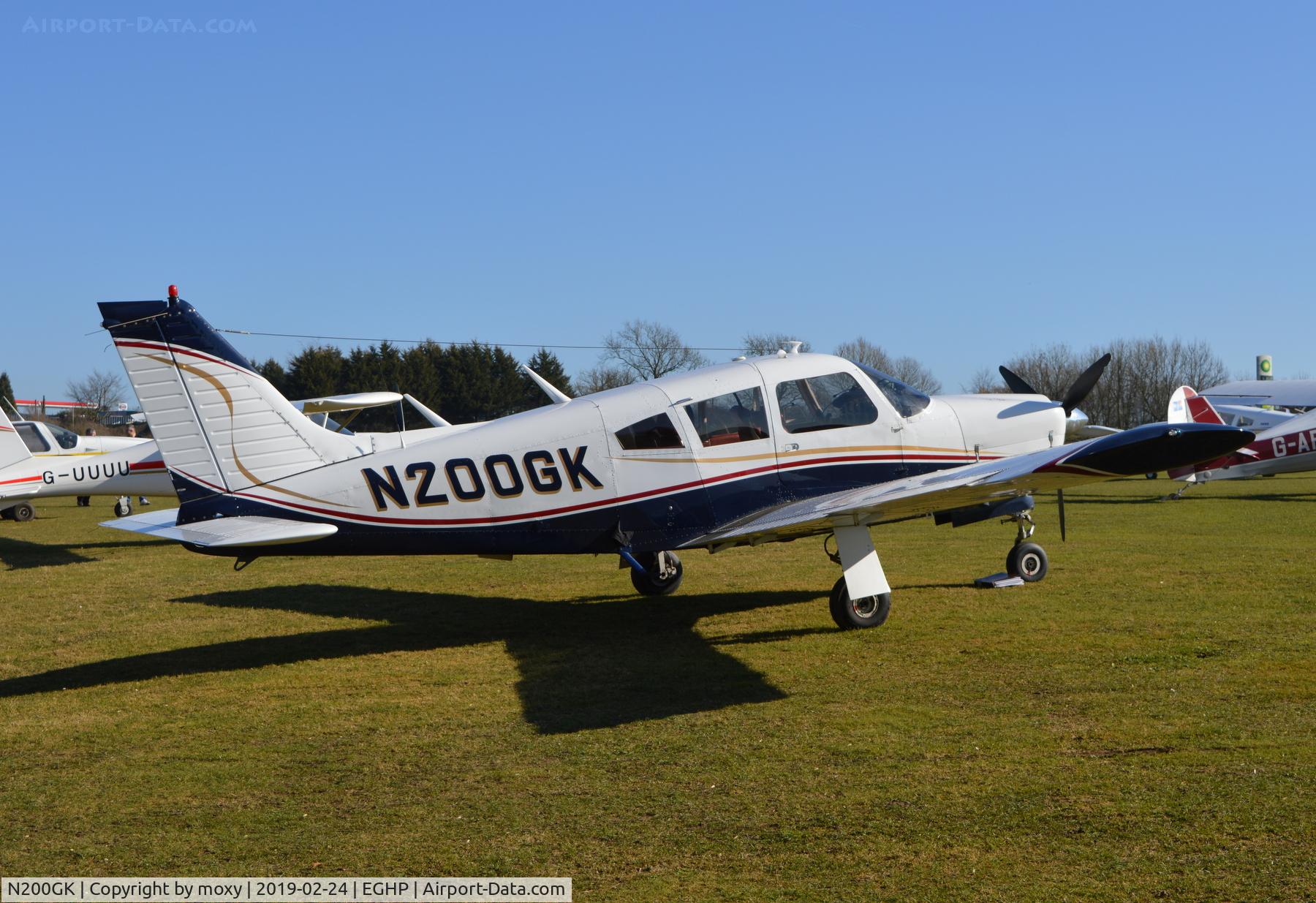 N200GK, Piper PA-28R-200 Cherokee Arrow II C/N 28R-7335287, Piper PA-28R-200 Cherokee Arrow II at Popham.