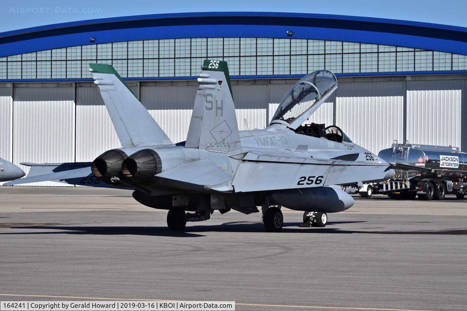 164241, 1991 McDonnell Douglas F/A-18D Hornet C/N 1004/D073, Parked on the north GA ramp. VMFAT-101 