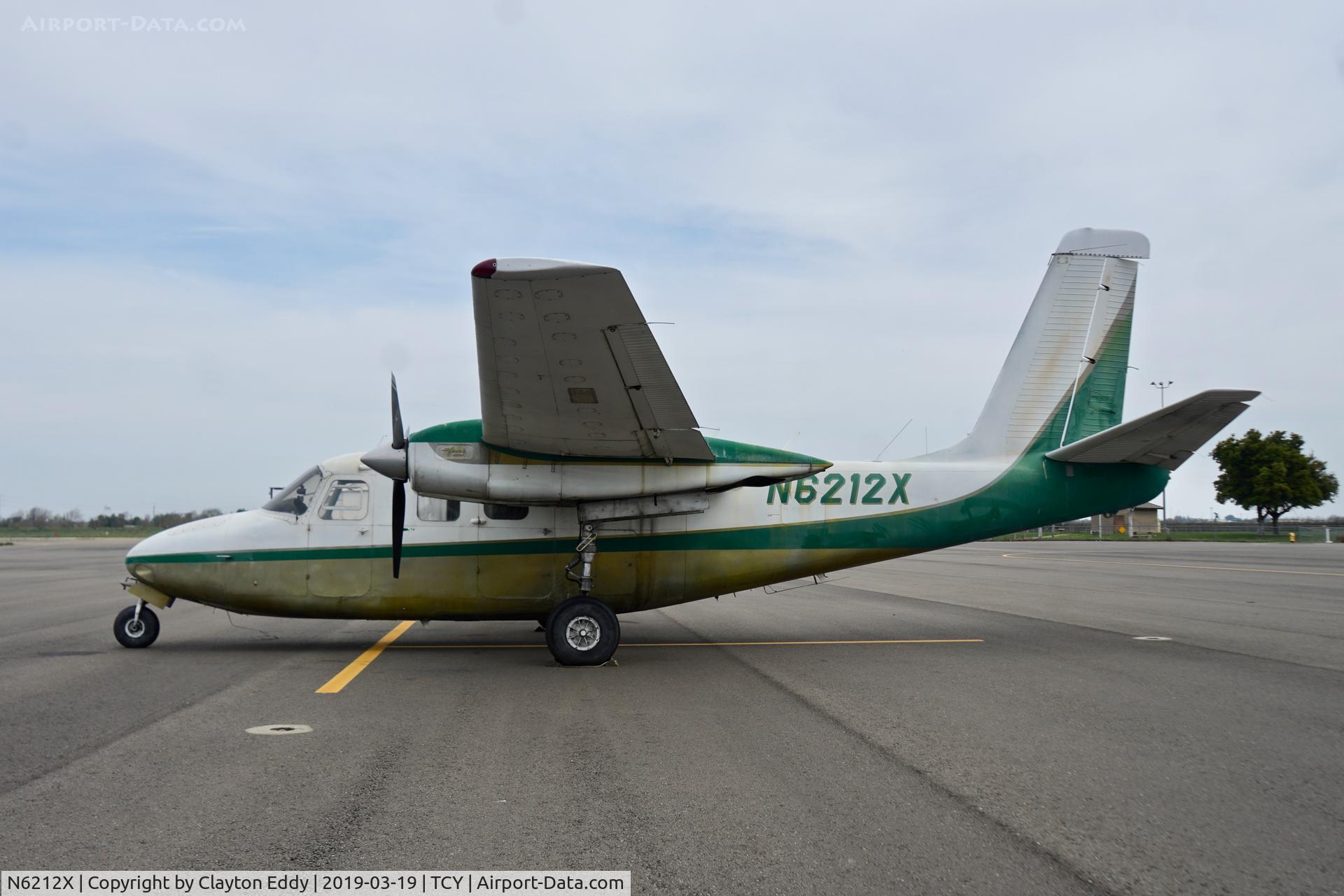 N6212X, 1963 Aero Commander 500B Commander Commander C/N 500B-1102-63, Tracy Airport California 2019.