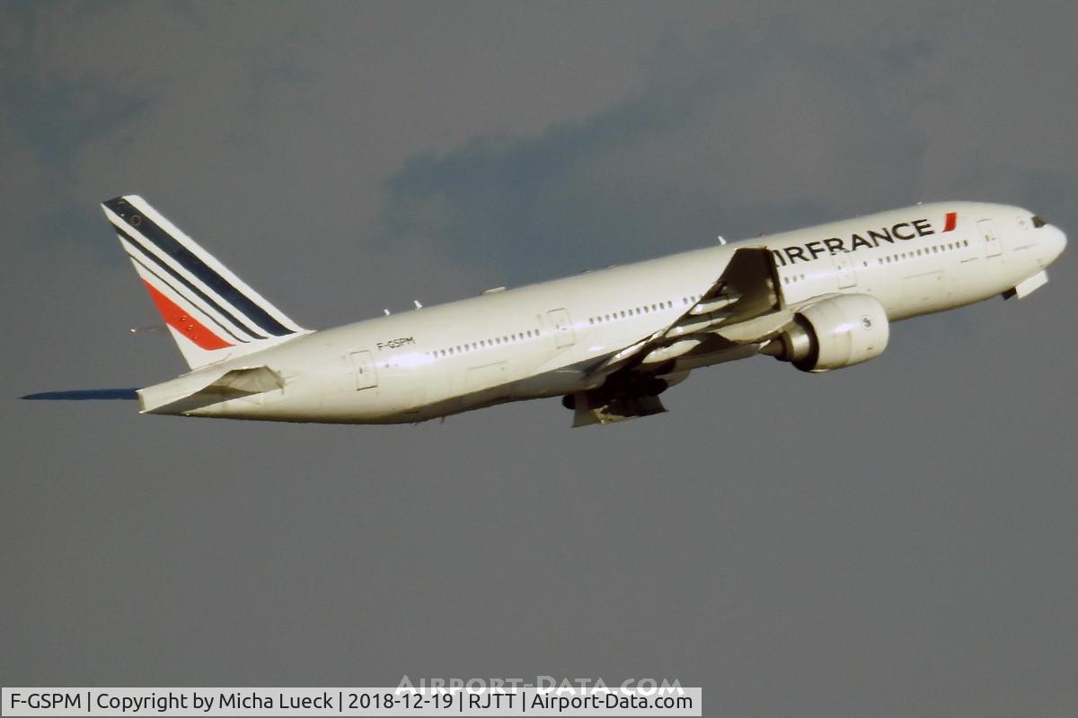F-GSPM, 2000 Boeing 777-228/ER C/N 30456, Climbing out of Haneda