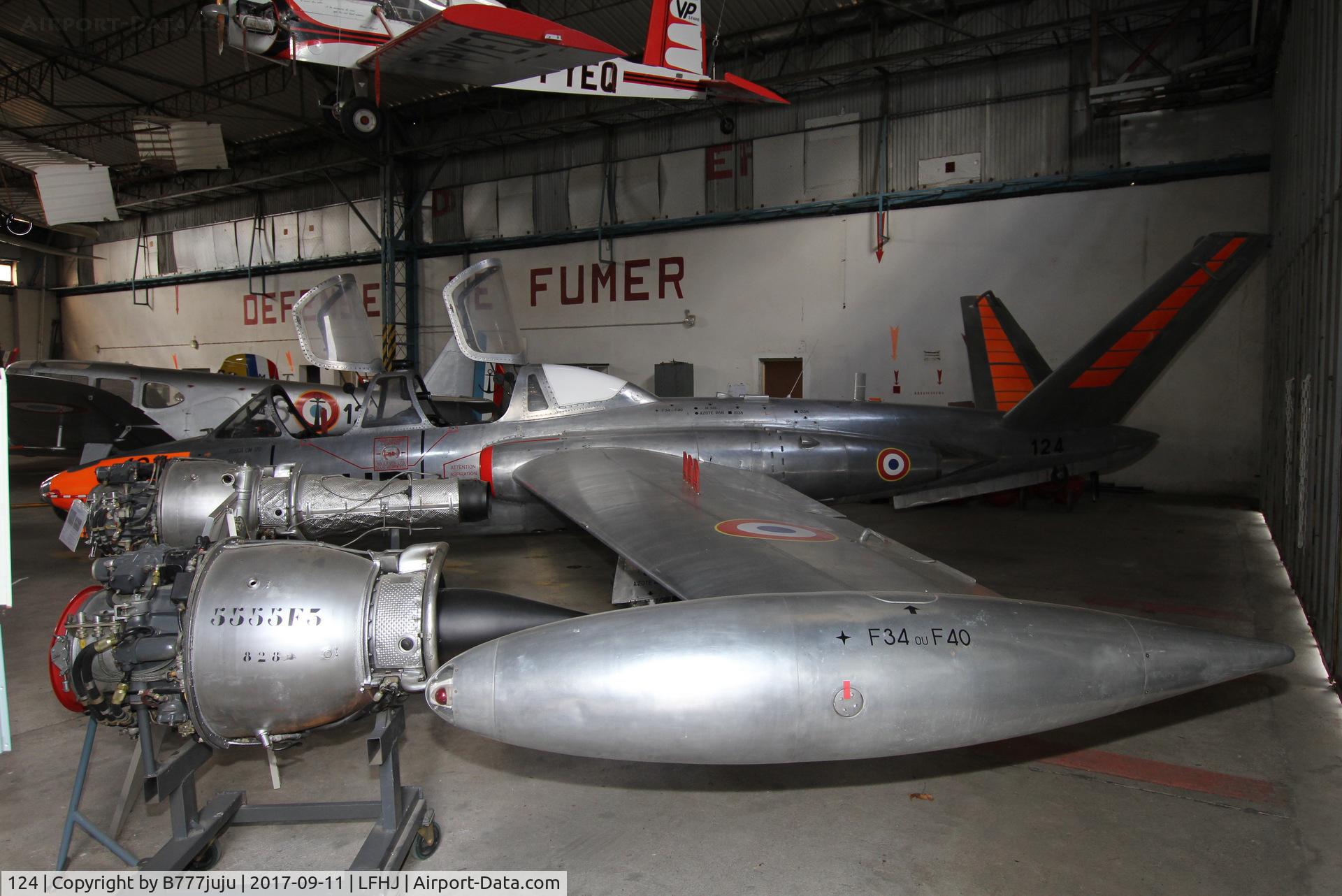 124, Fouga CM-170 Magister C/N 124, Musée de l'Aviation Clément Ader
