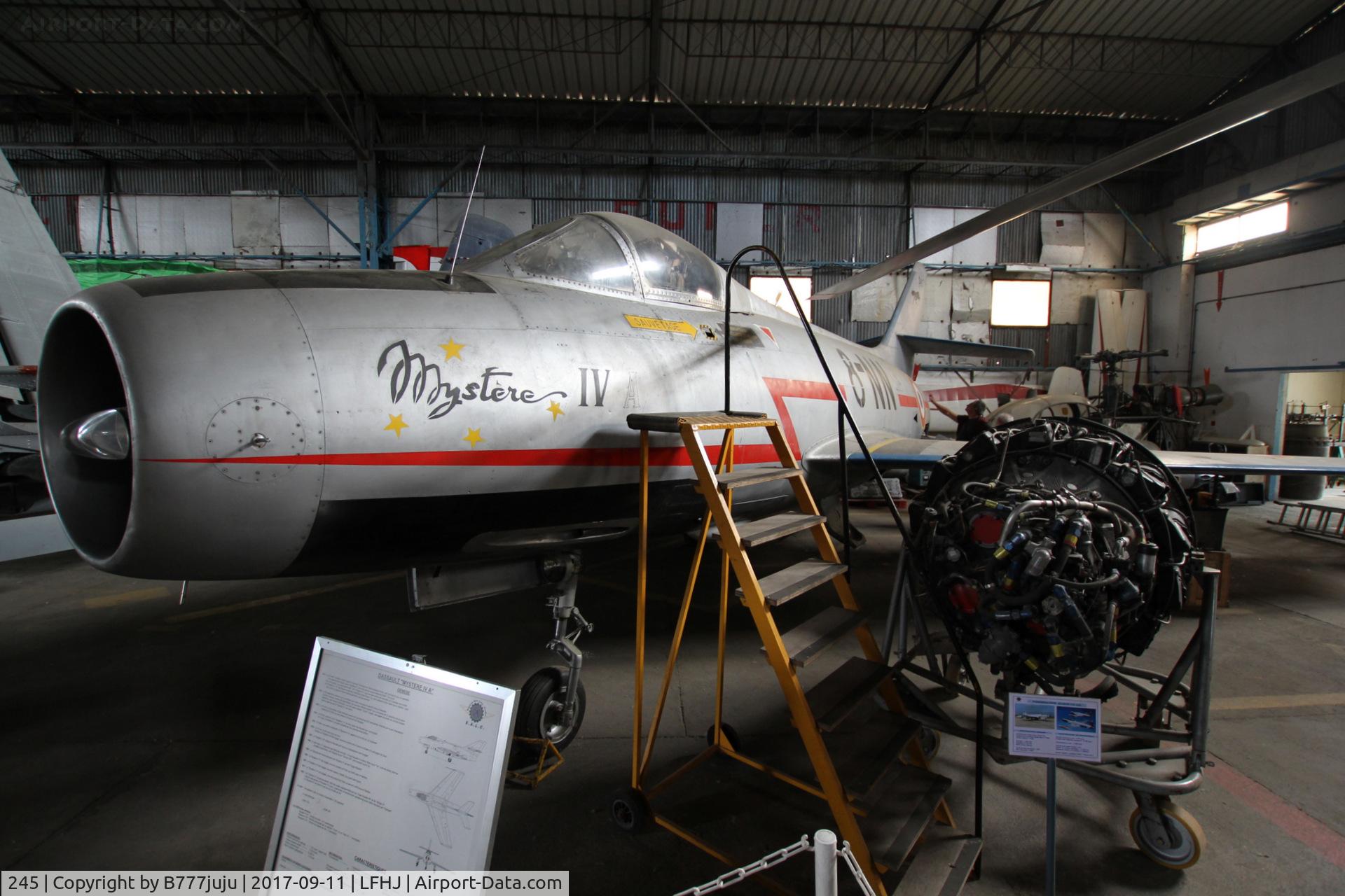 245, Dassault Mystere IVA C/N 245, Musée de l'Aviation Clément Ader