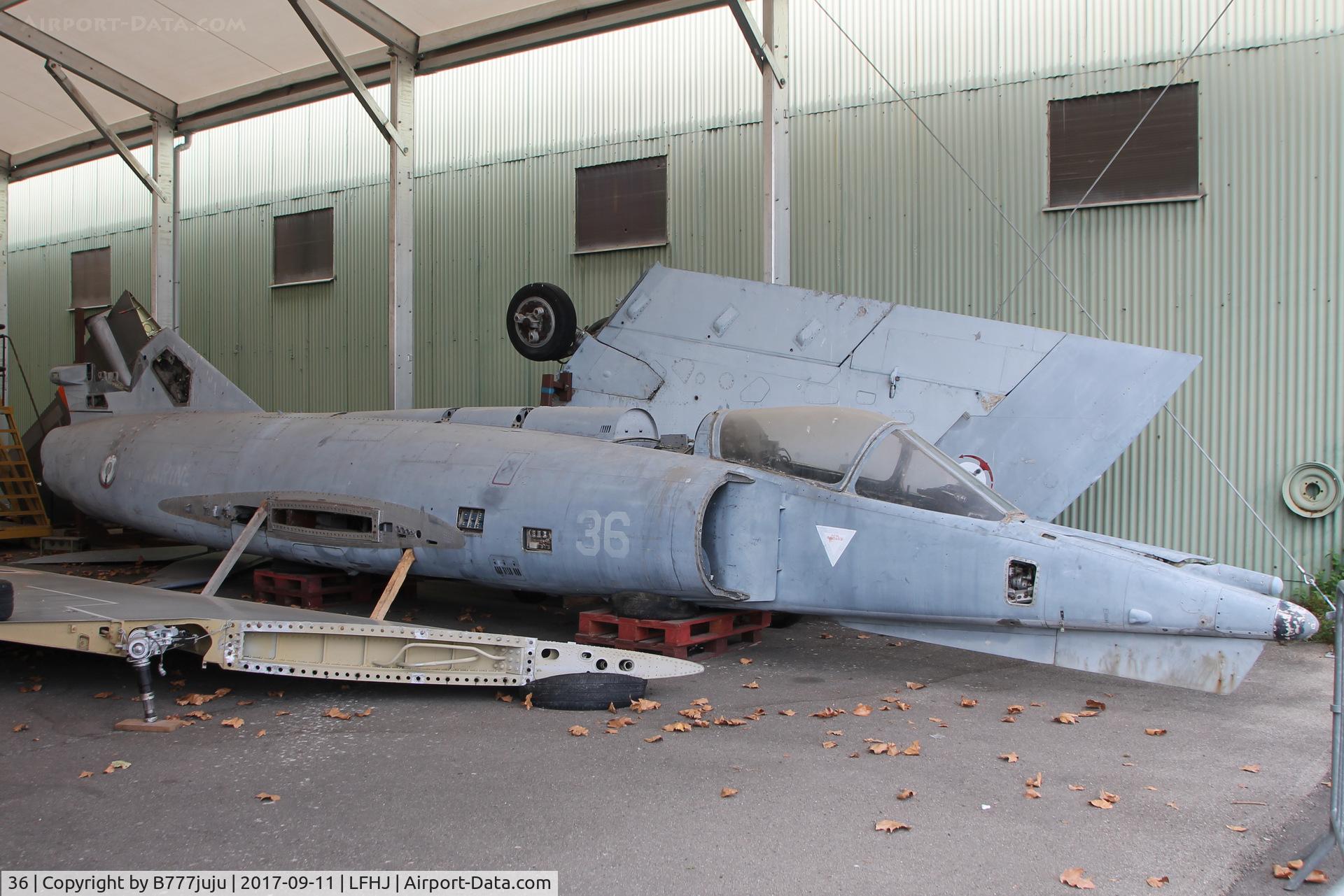 36, Dassault Etendard IV.M C/N 36, Musée de l'Aviation Clément Ader