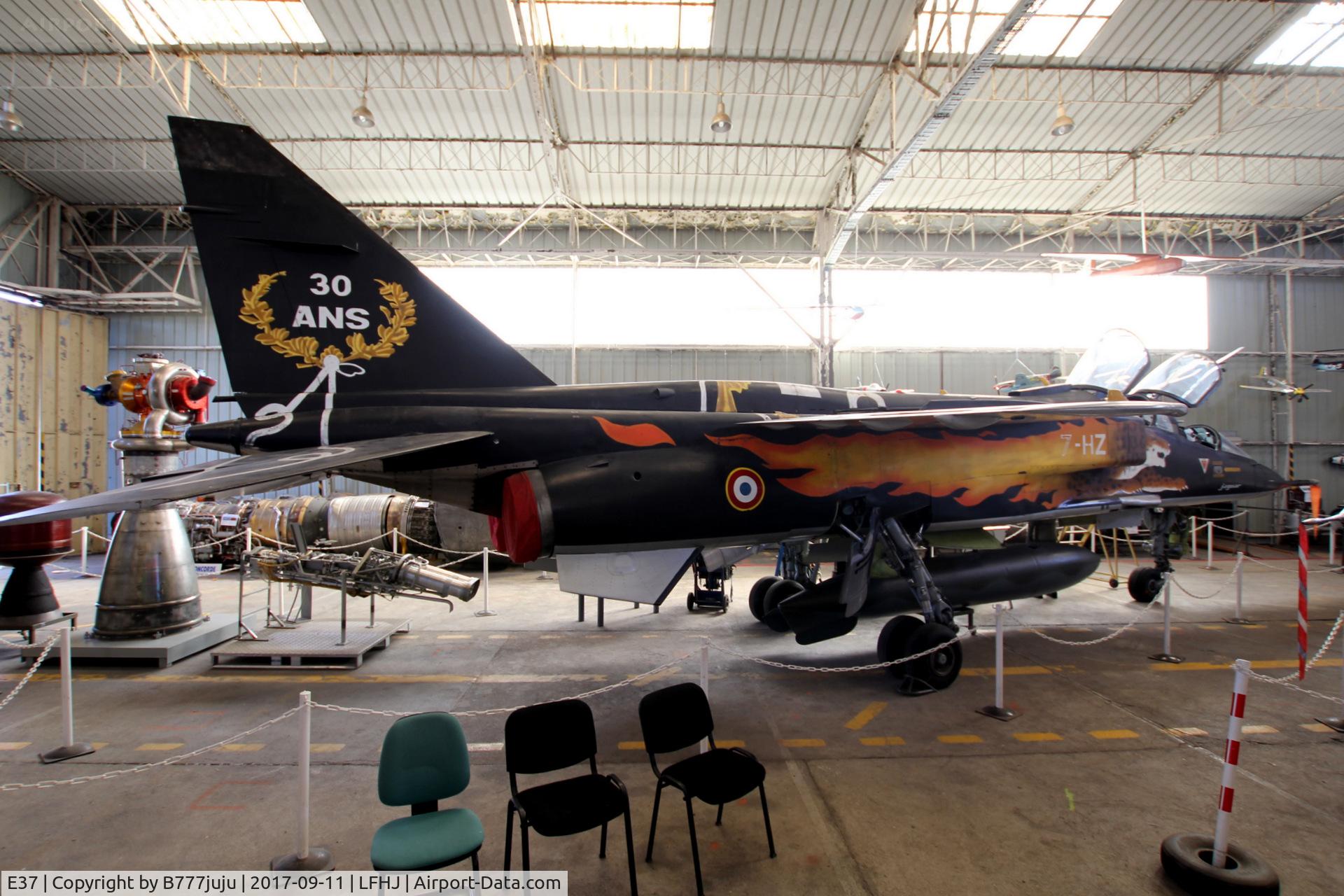 E37, Sepecat Jaguar E C/N E37, Musée de l'Aviation Clément Ader