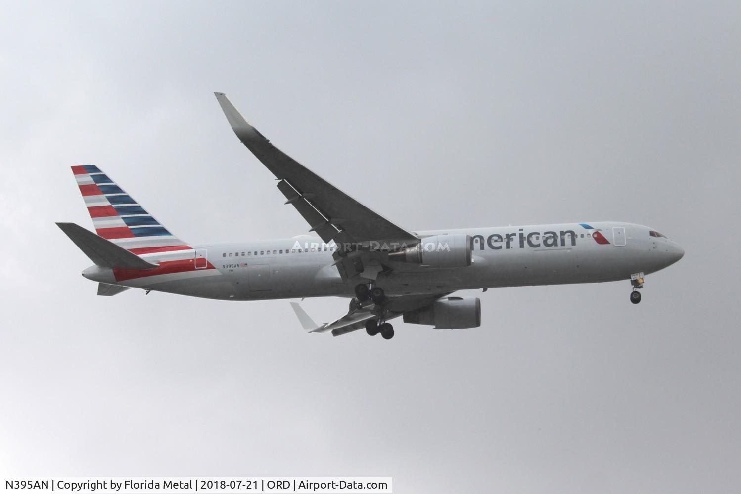 N395AN, 1998 Boeing 767-323 C/N 29432, American