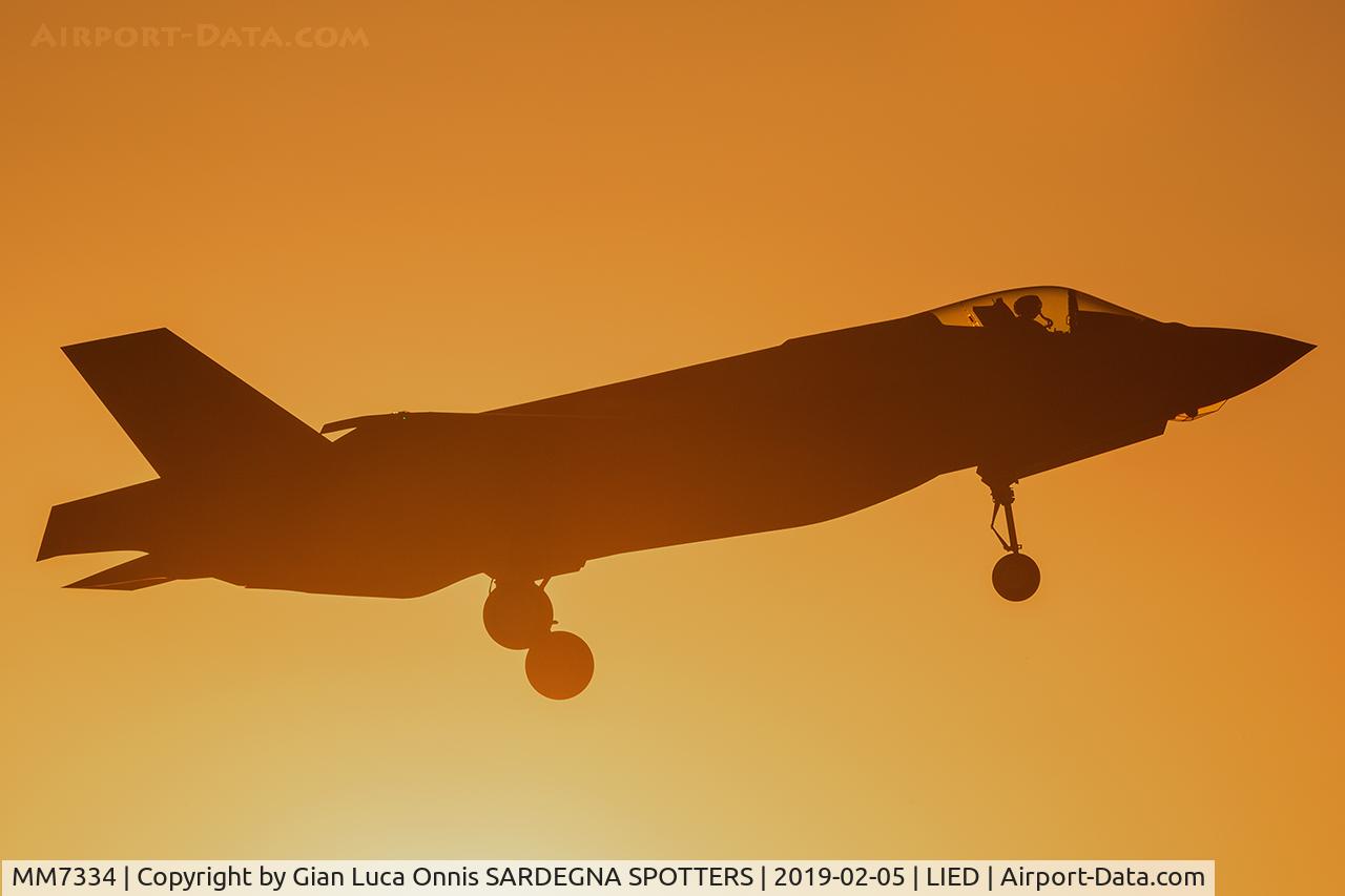MM7334, Lockheed Martin F-35A Lightning II C/N AL-03, LANDING 17R