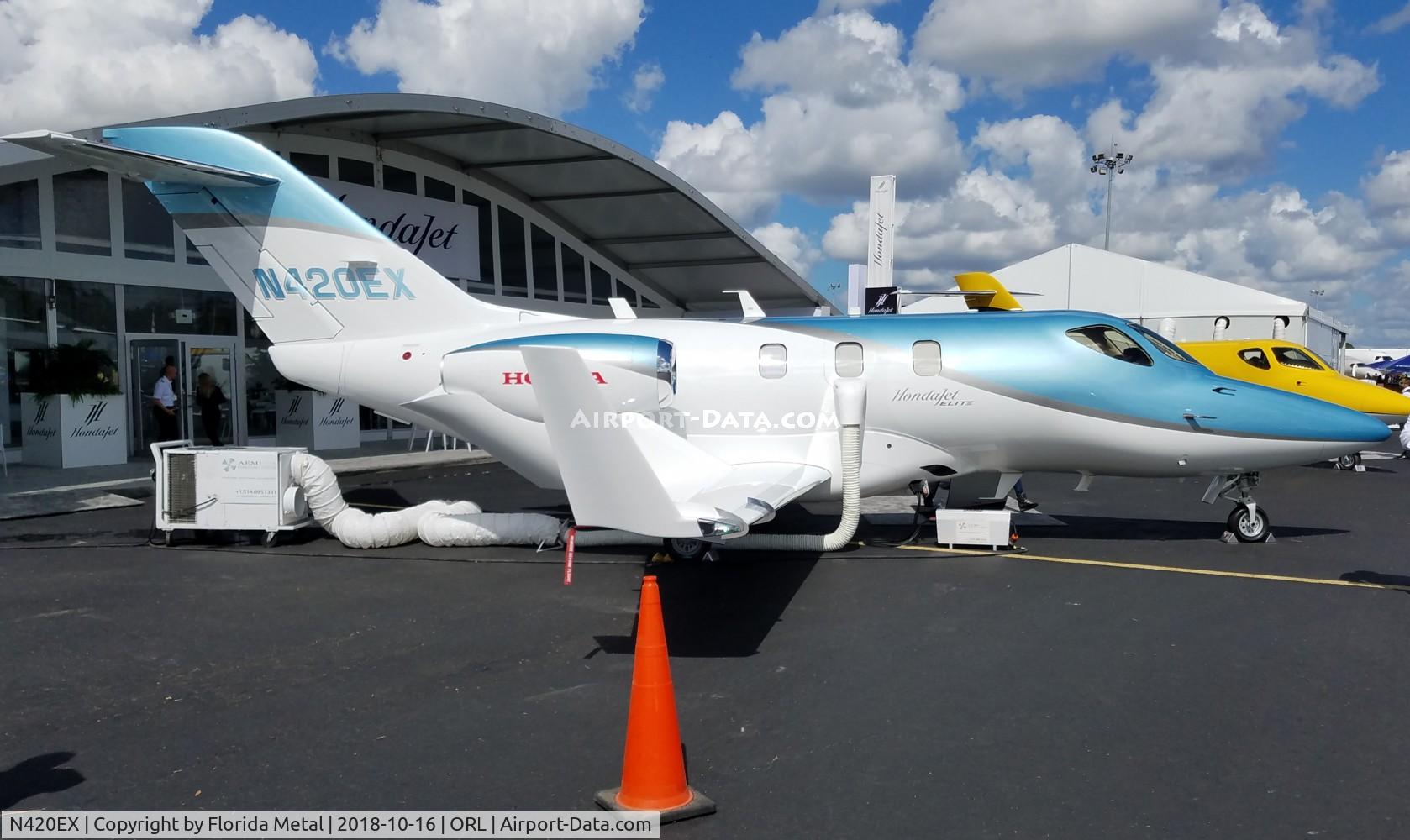 N420EX, 2014 Honda HA-420 HondaJet C/N 42000011, Hondajet