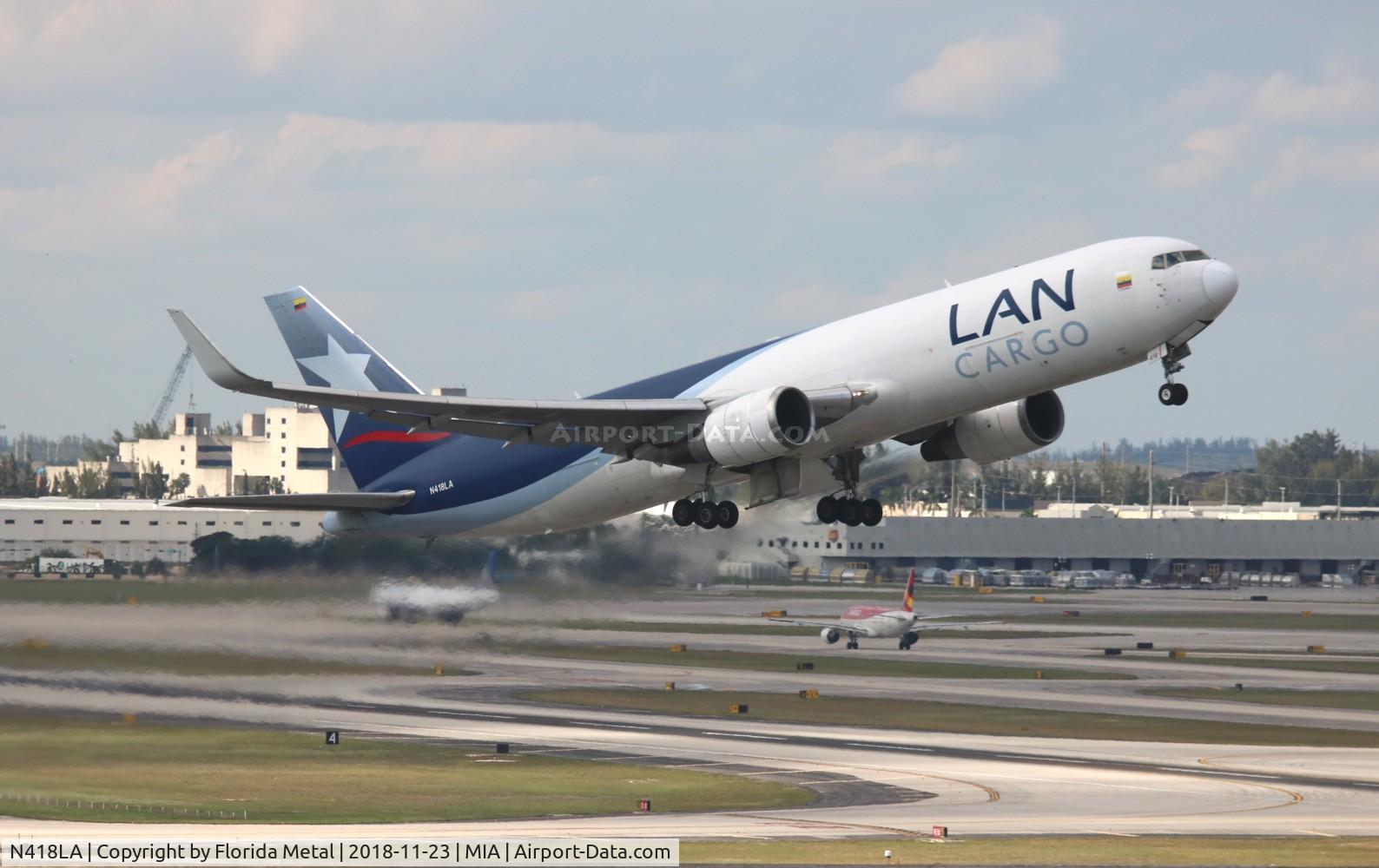 N418LA, 2005 Boeing 767-316F C/N 34246, LAN Cargo