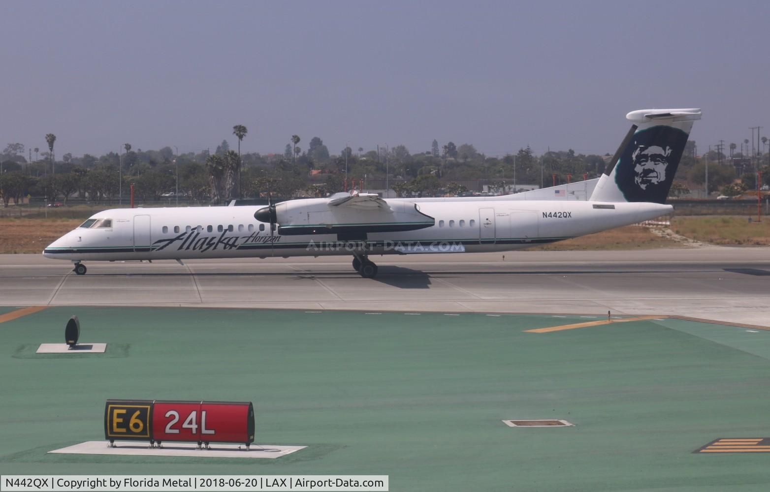 N442QX, 2010 Bombardier DHC-8-402 Dash 8 C/N 4352, Alaska