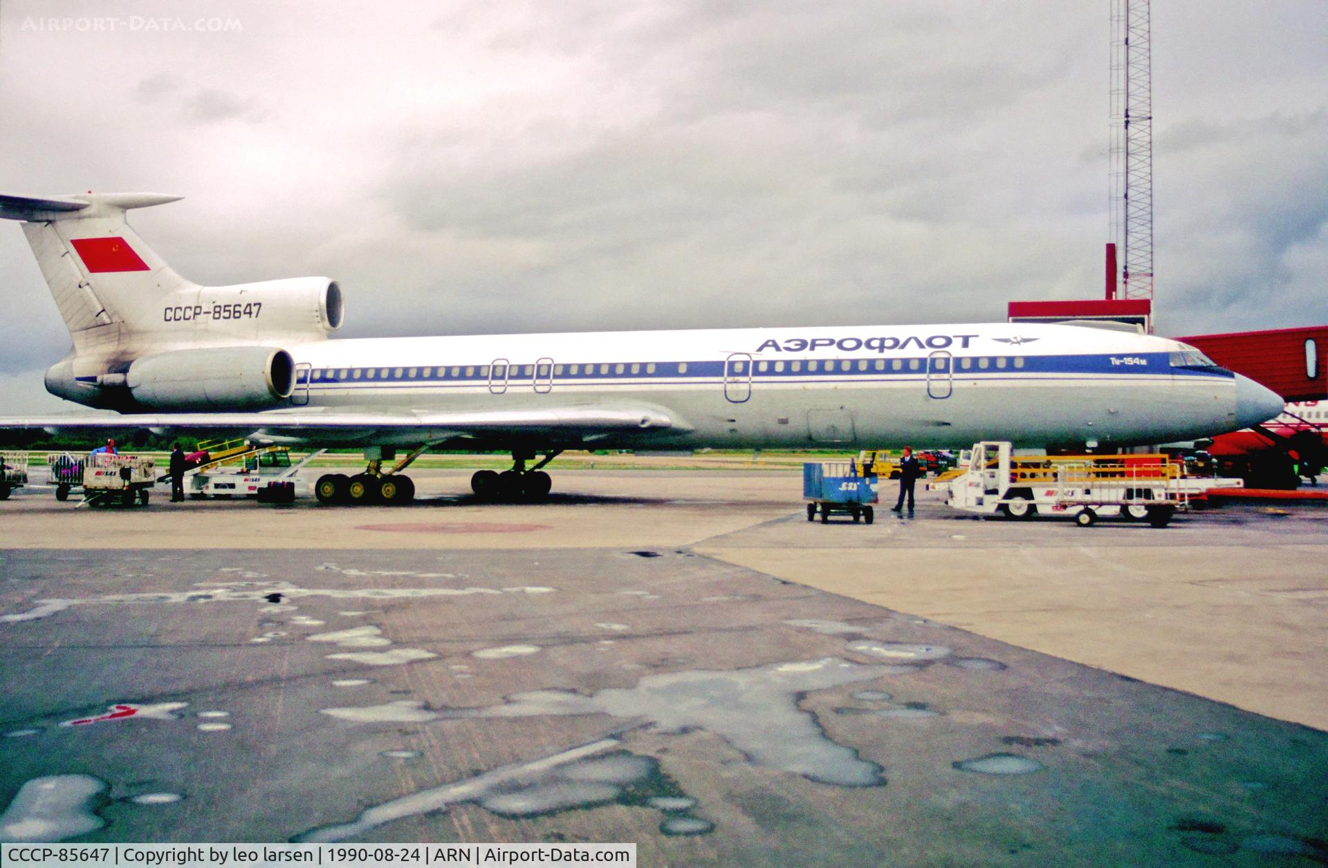 CCCP-85647, 1988 Tupolev Tu-154M C/N 88A785, Stockholm Arlanda 24.8.1990