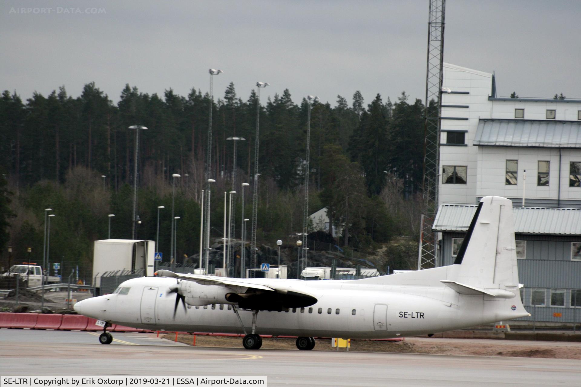 SE-LTR, 1991 Fokker 50 C/N 20226, SE-LTR in ARN