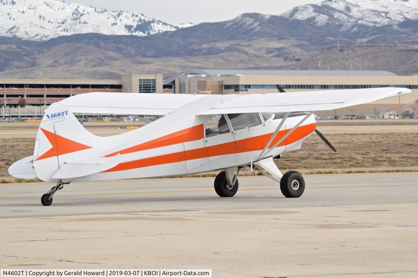 N4602T, 1964 Maule M-4 C/N 84, Taxiing to RWY 10R.