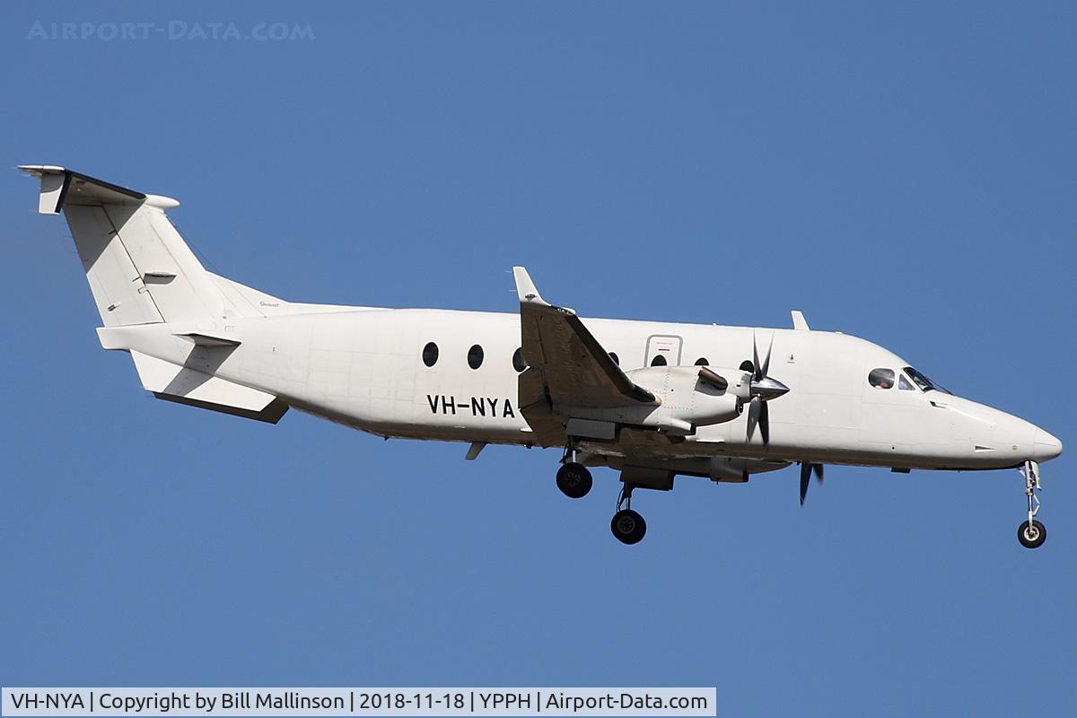 VH-NYA, 1991 Beech 1900D C/N UE-4, FINALS