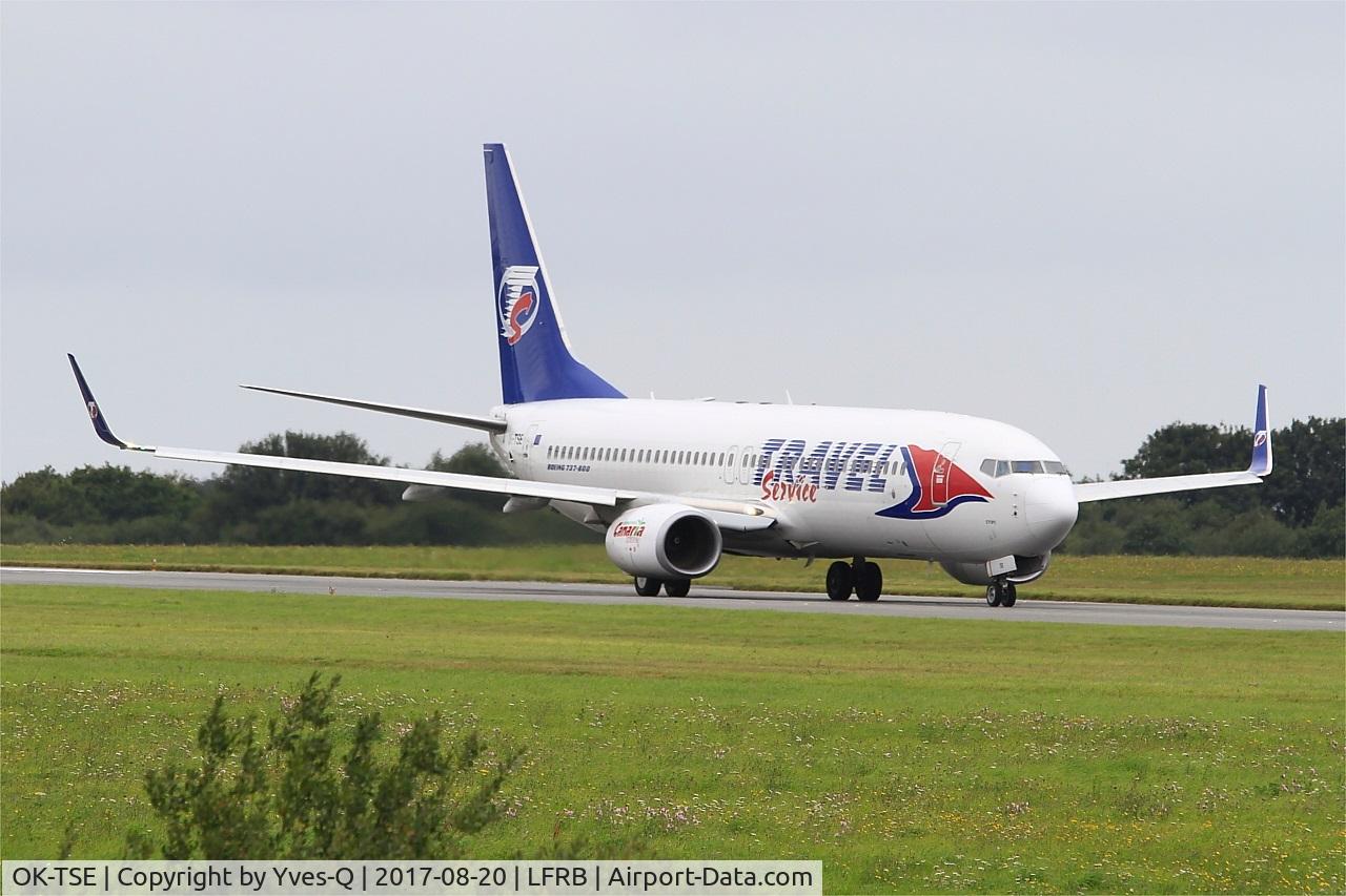 OK-TSE, 2014 Boeing 737-81D C/N 39437, Boeing 737-81D, Taxiing rwy 25L, Brest-Bretagne airport (LFRB-BES)