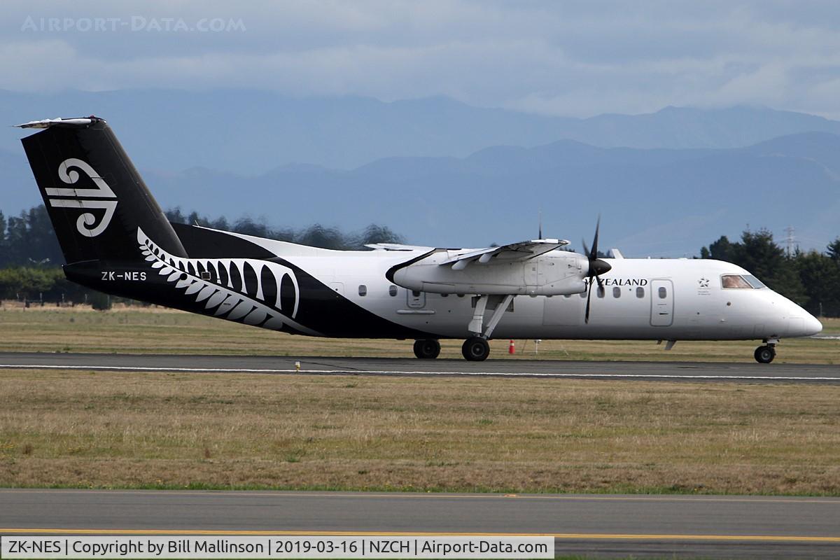 ZK-NES, 2007 De Havilland Canada DHC-8-311 Dash 8 C/N 641, onto 02